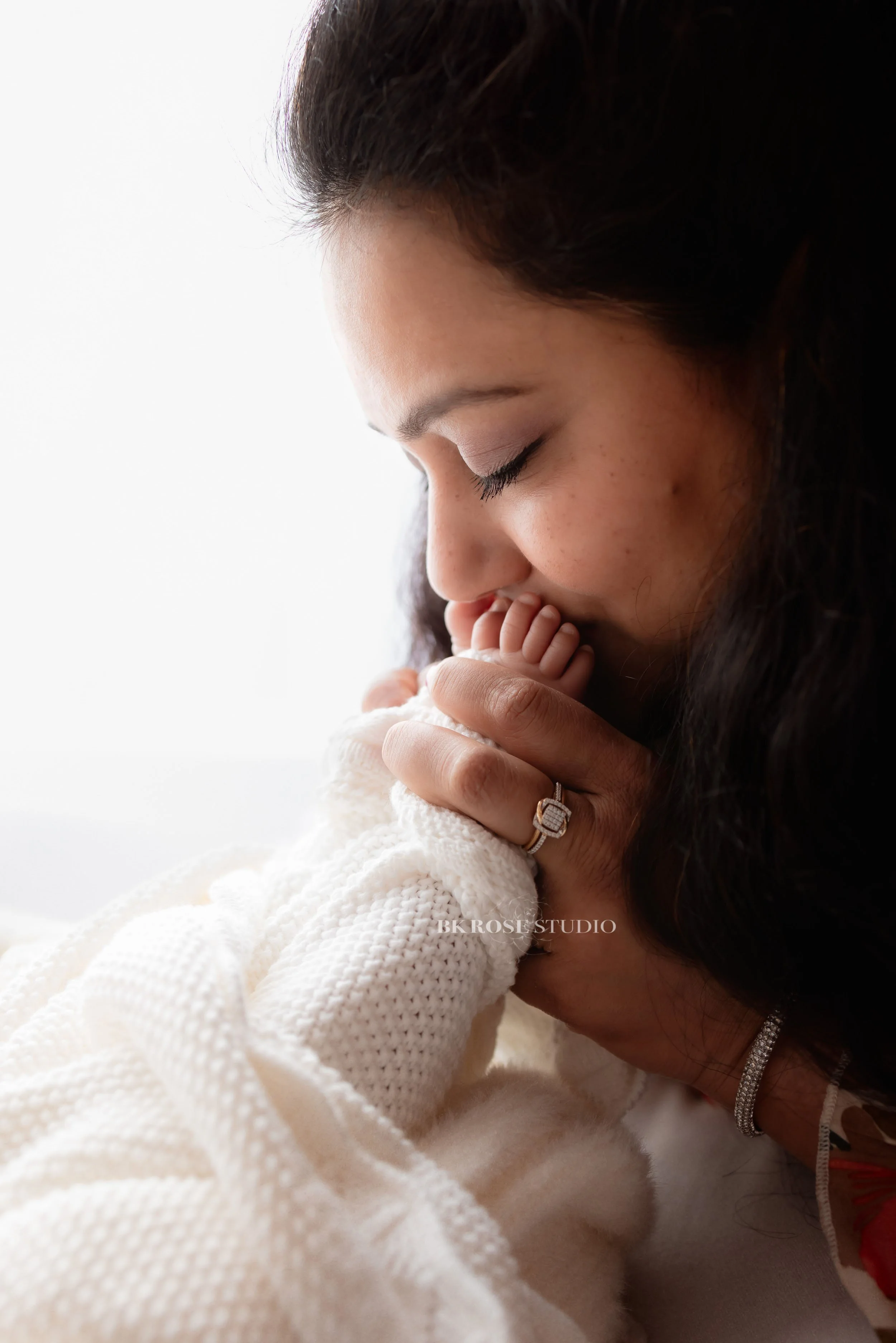 newborn-photographer-near-me-libertyville-illinois-44.jpg