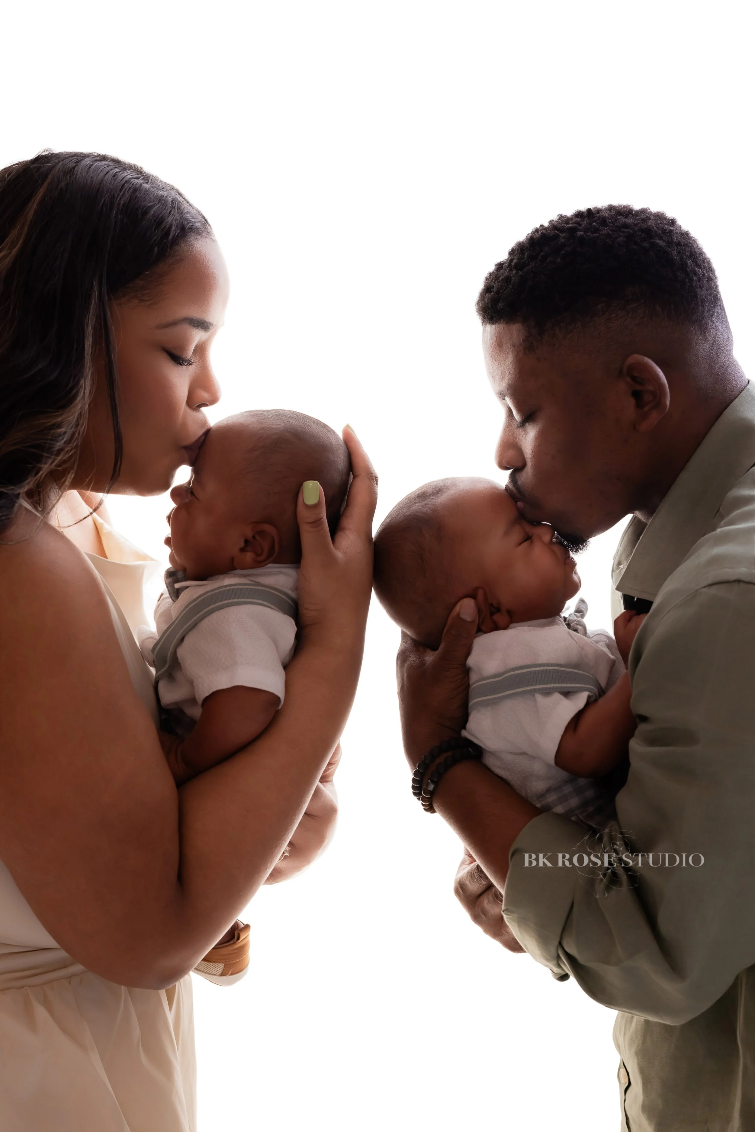 studio-family-photographer-libertyville-illinois-bk-rose-studio-56.jpg
