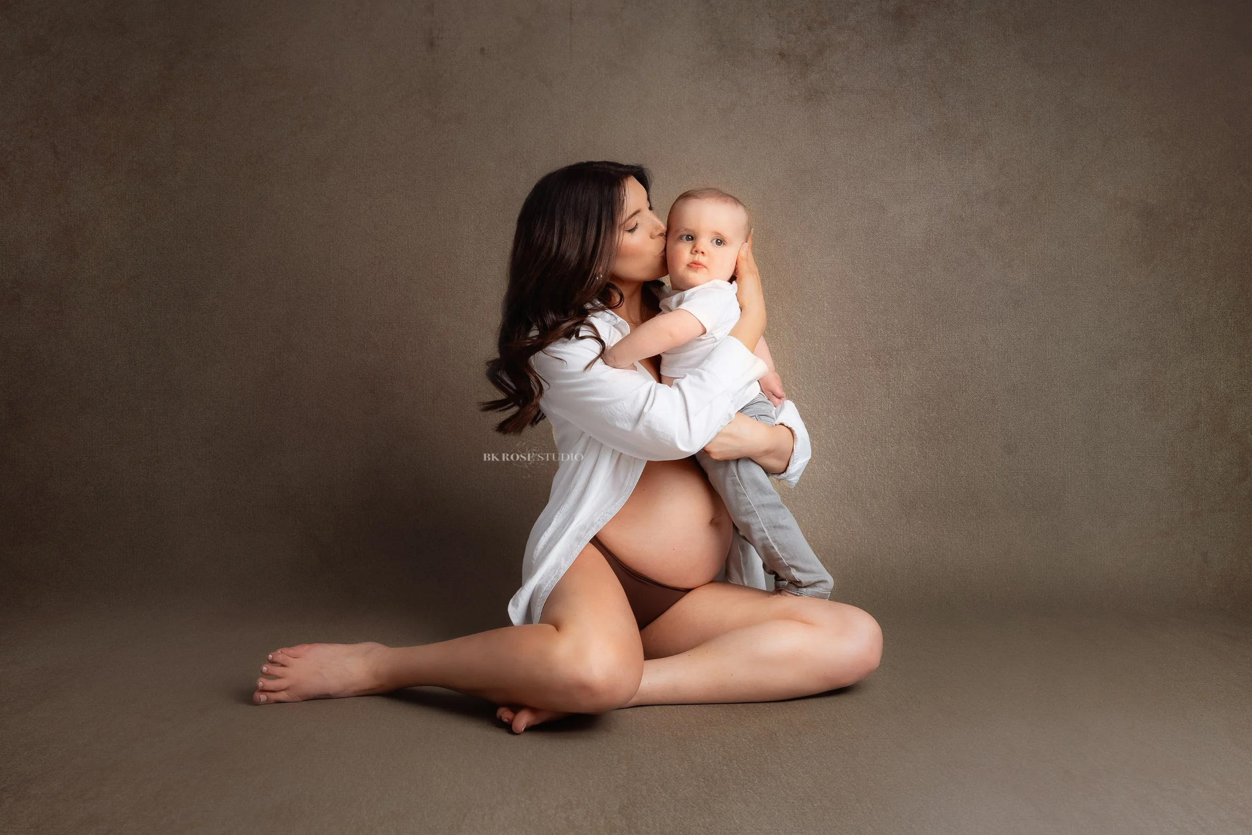 maternity-portrait-photographer-lake-county-il-9.jpg
