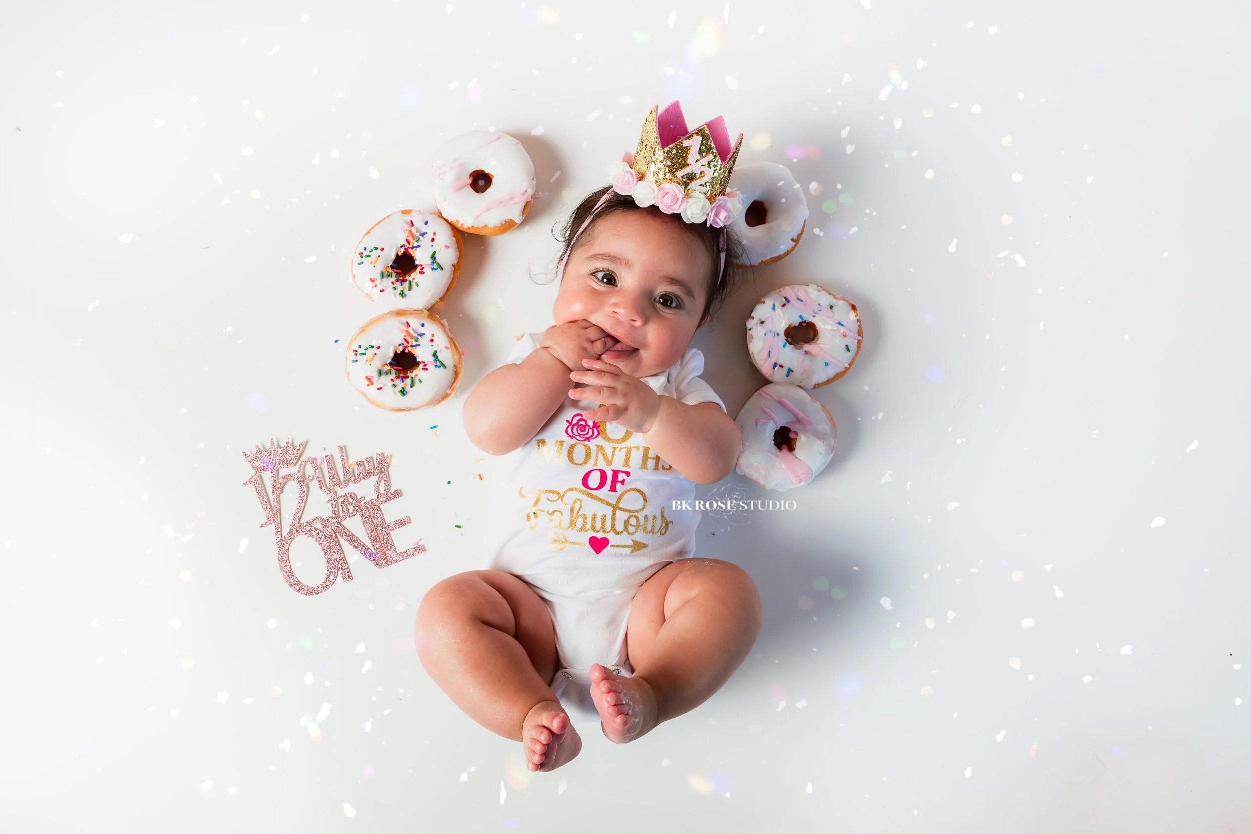 cake-smash-photographer-near-me-libertyville-illinois-1.jpg