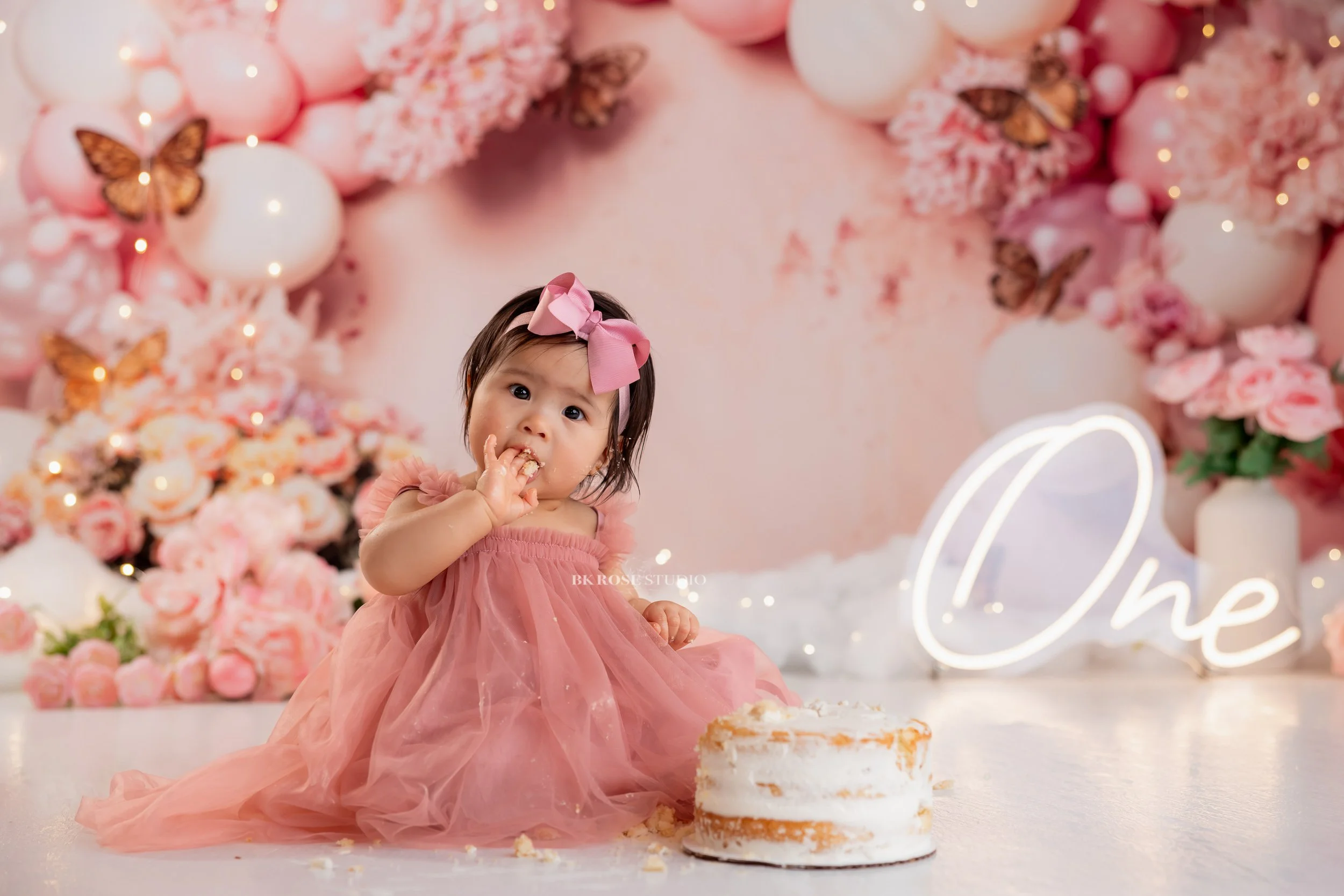 cake-smash-photographer-near-me-libertyville-illinois-32.jpg