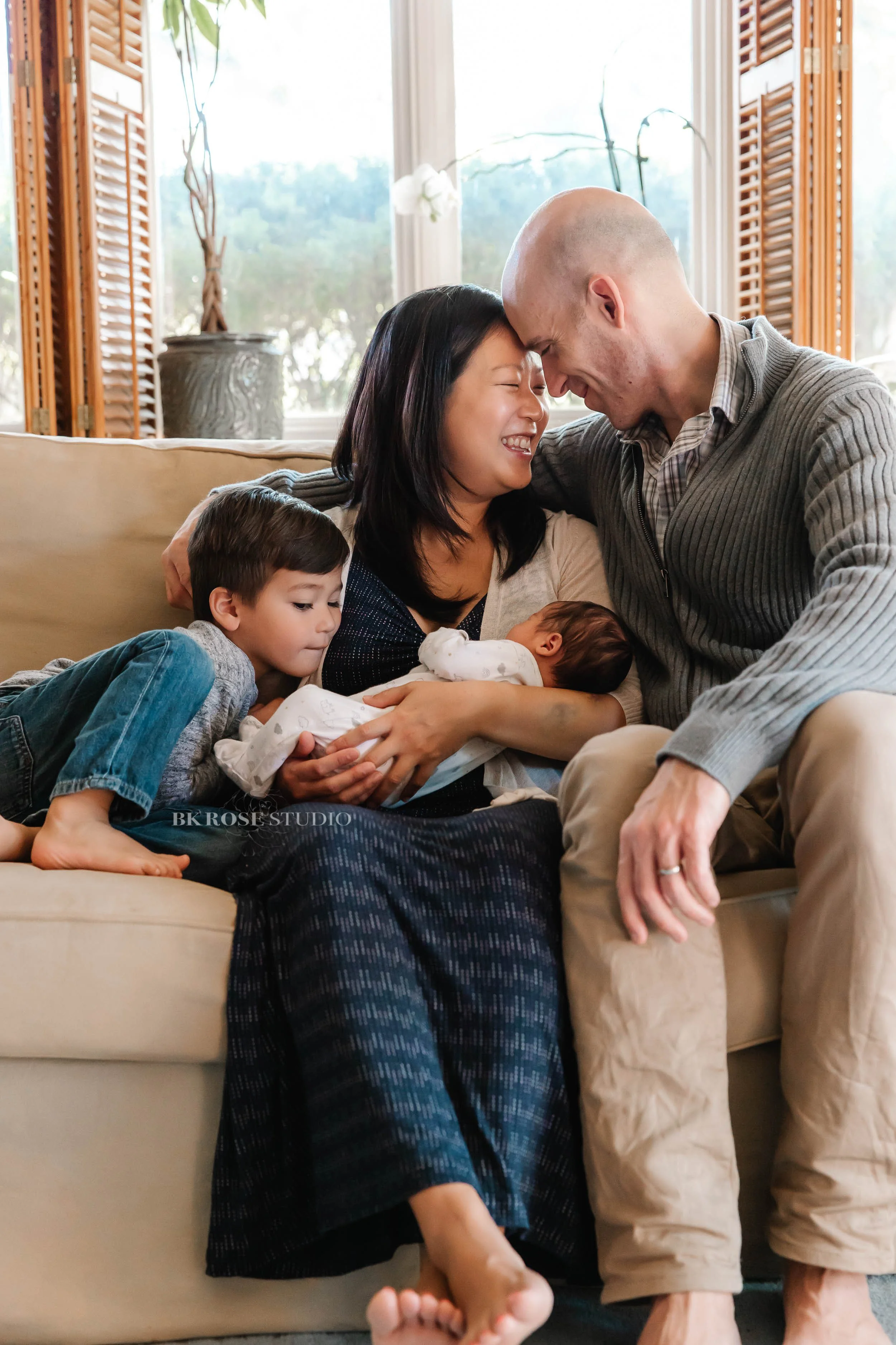 newborn-photographer-near-me-libertyville-illinois-9.jpg