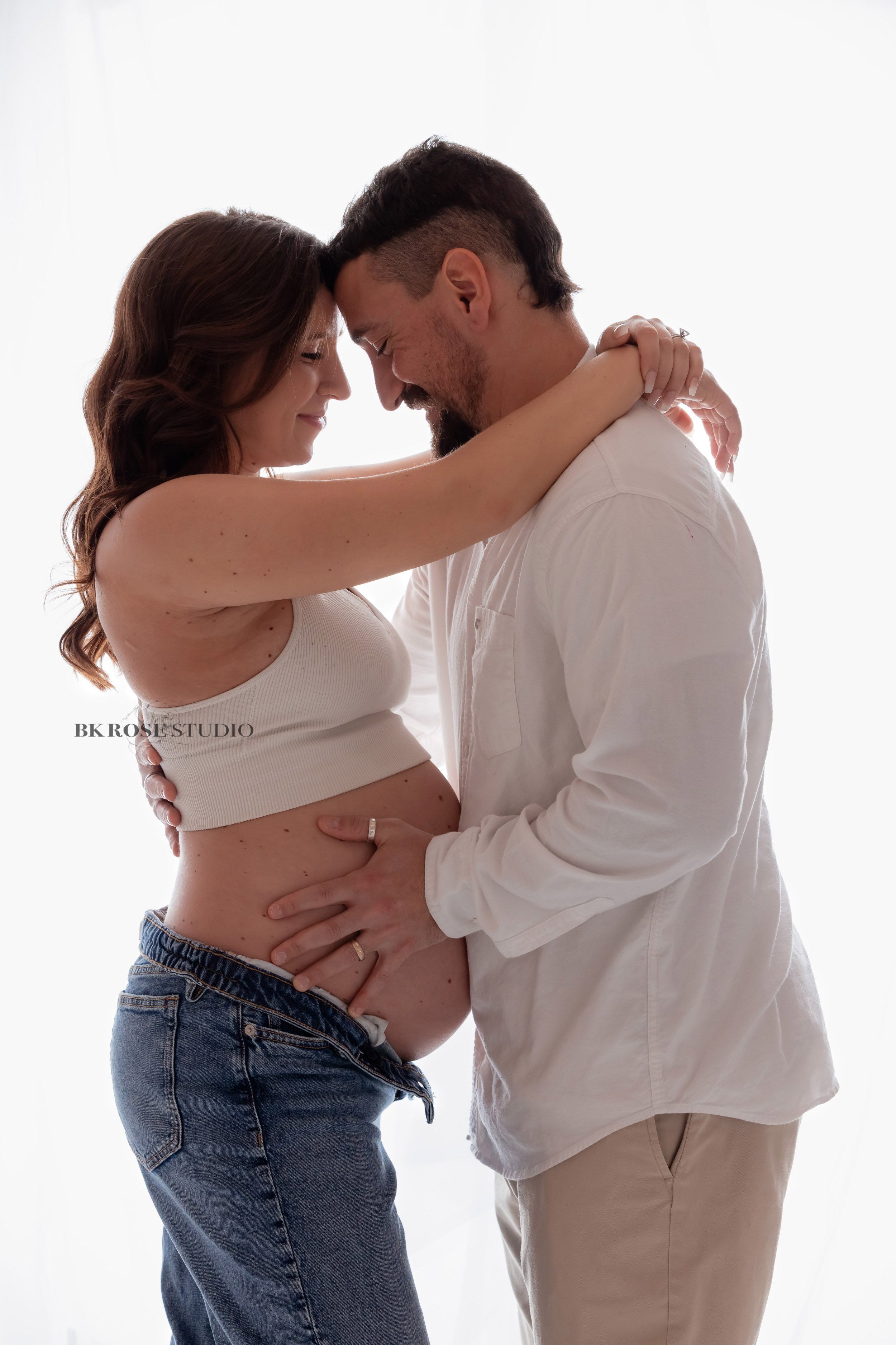 maternity-portrait-photographer-lake-county-il-15.jpg