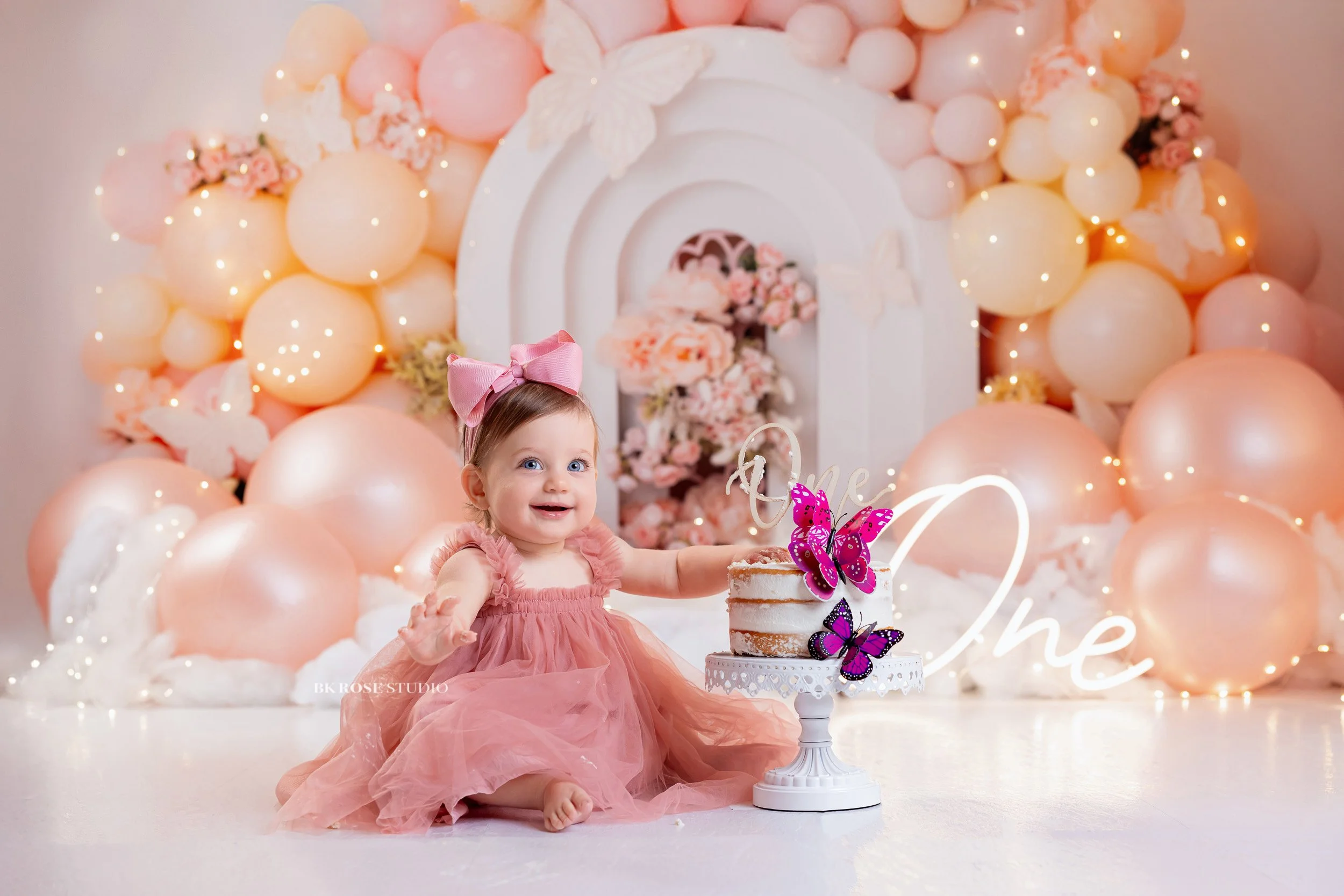 cake-smash-photographer-near-me-libertyville-illinois-47.jpg
