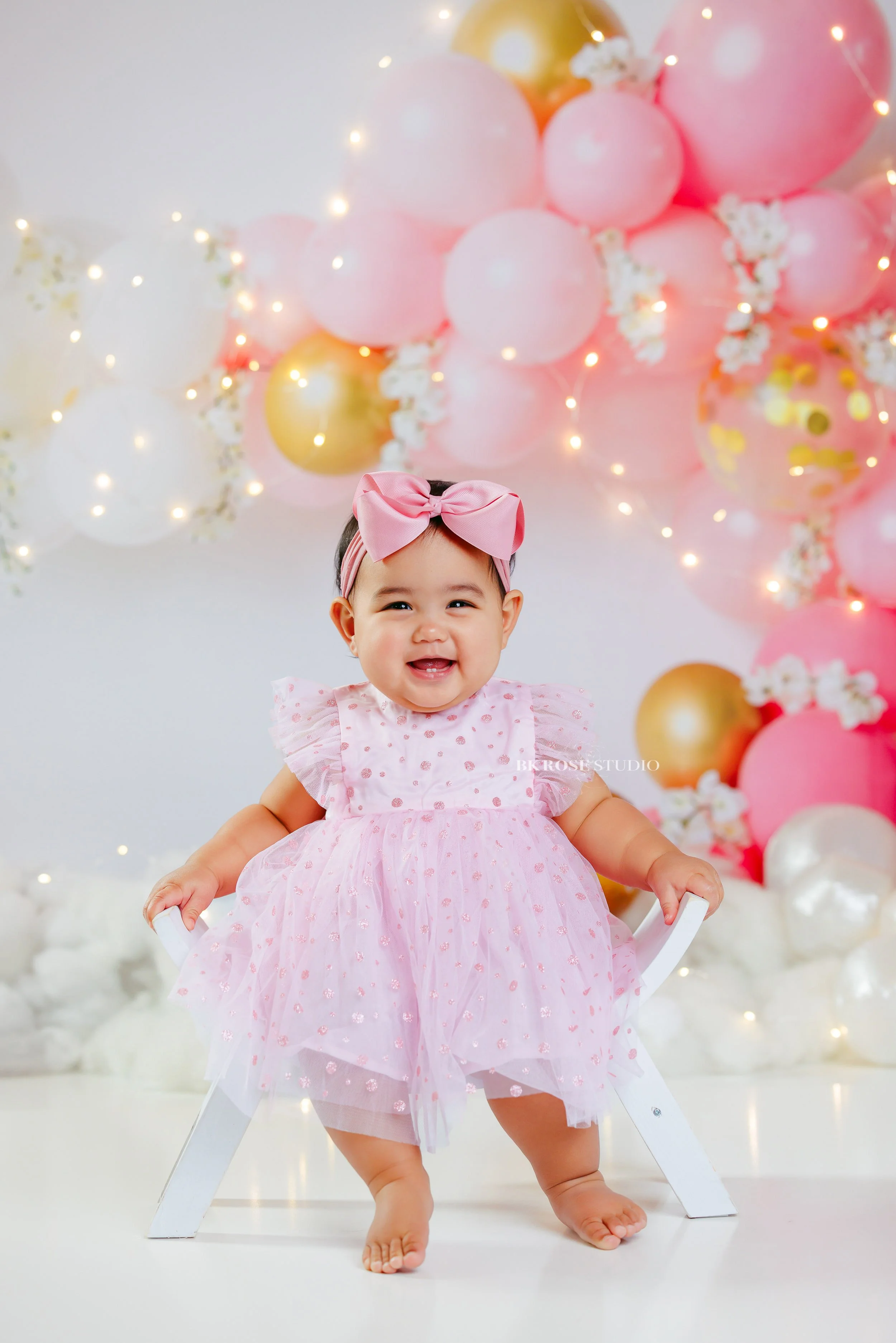cake-smash-photographer-near-me-libertyville-illinois-56.jpg