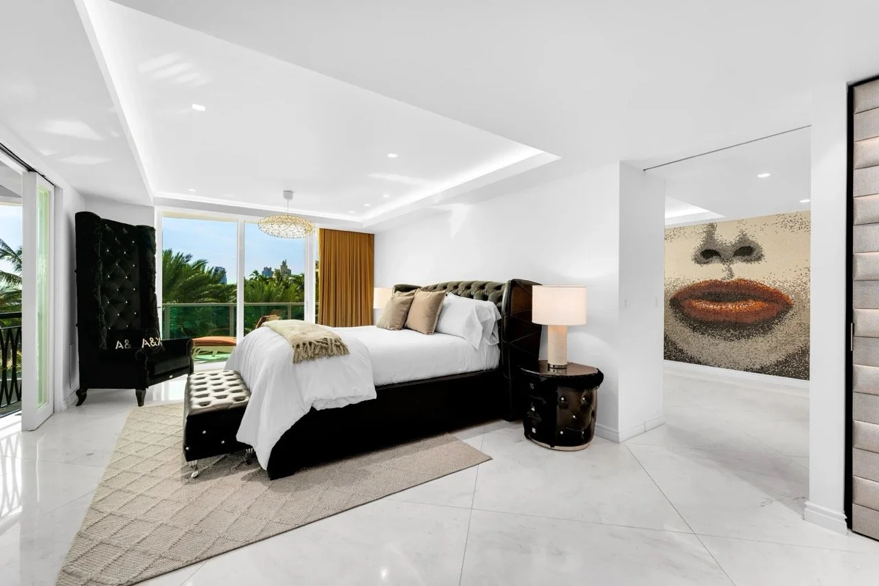 MiamiBeachHouse1-11.jpeg