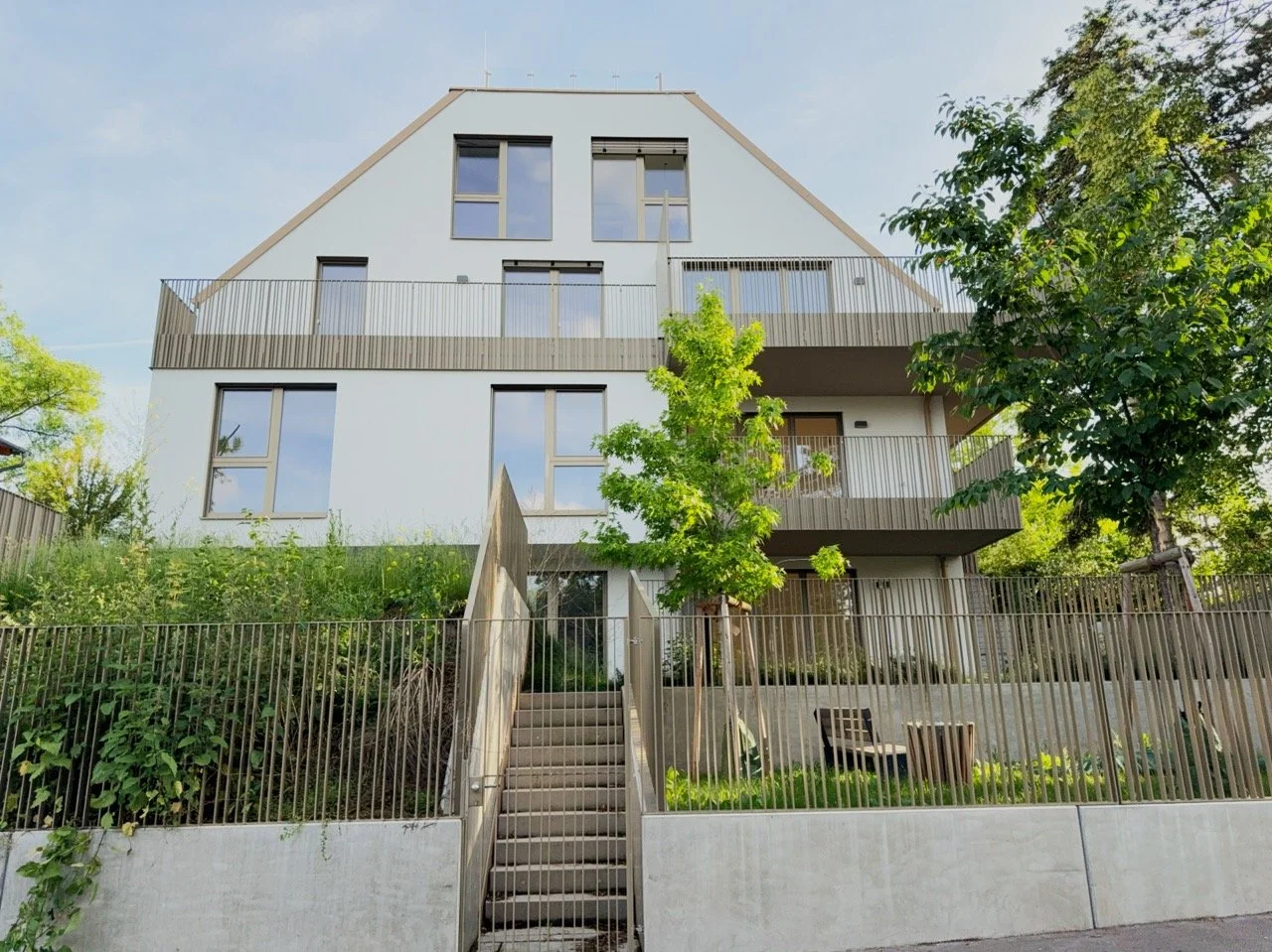 Modern newly built apartment with balconies in a quiet location in 1180 Vienna - Pötzleinsdorf