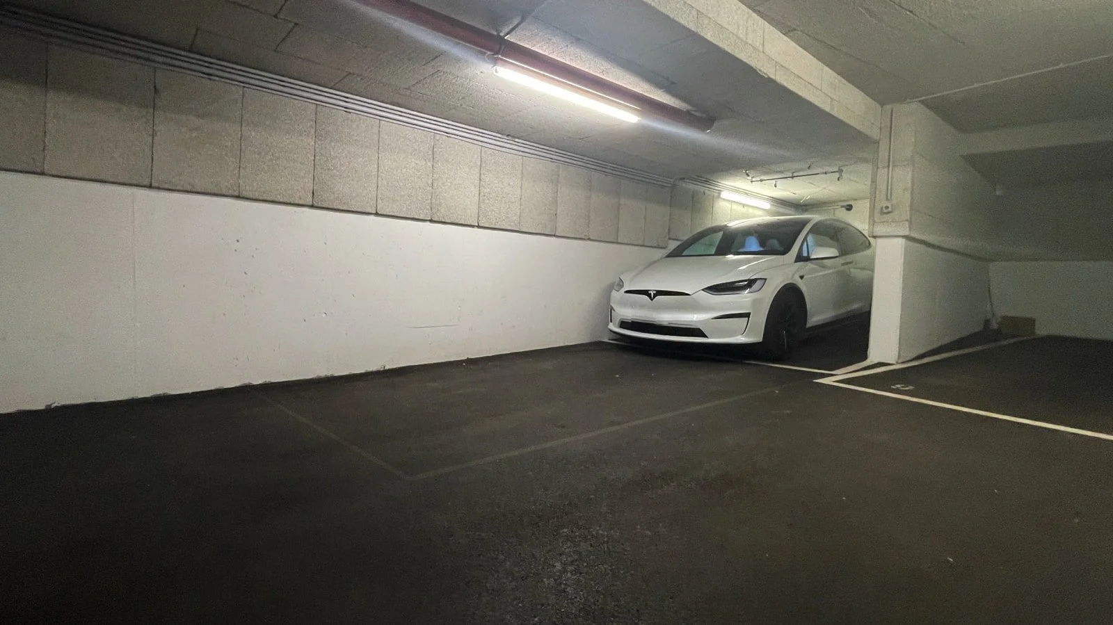 Garage1.jpg