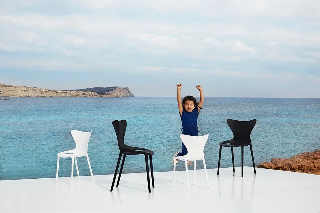 vondom-love-collection-by-eugeni-quitllet-5-kid-furniture-hopsitality-chair.jpg