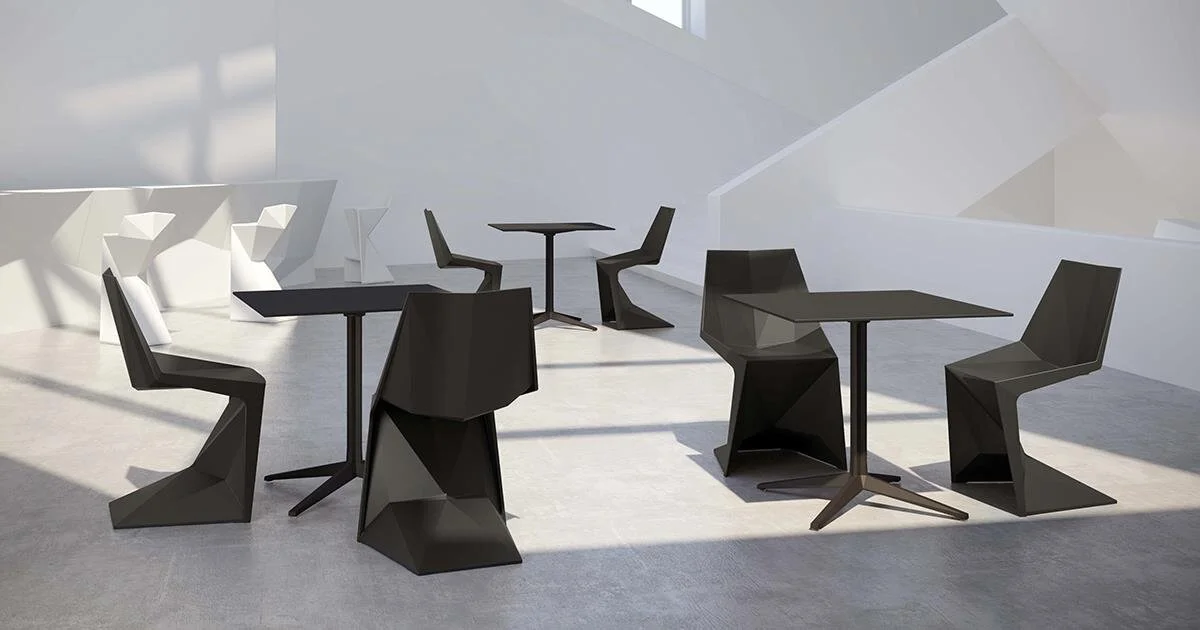 voxel chairs.jpg