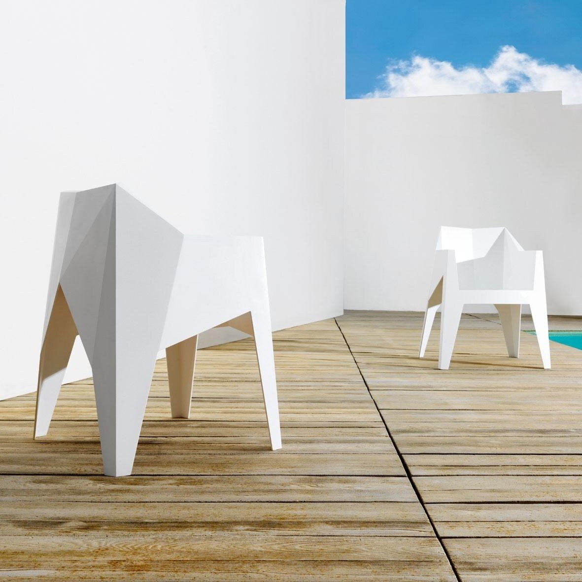 VOXEL armchair