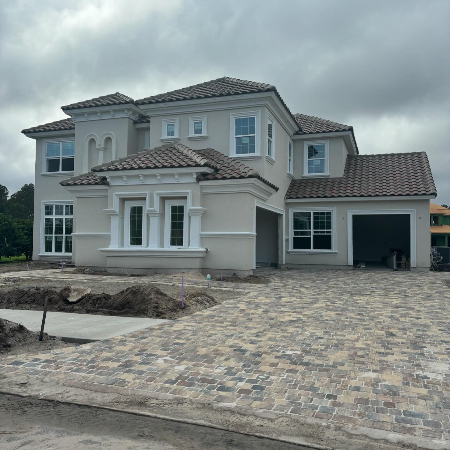 We&rsquo;re thrilled to share some wonderful progress at our Tamaya project! It&rsquo;s truly exciting to see this project develop from the ground up, and we&rsquo;ve enjoyed collaborating with our clients to choose all our of selections.