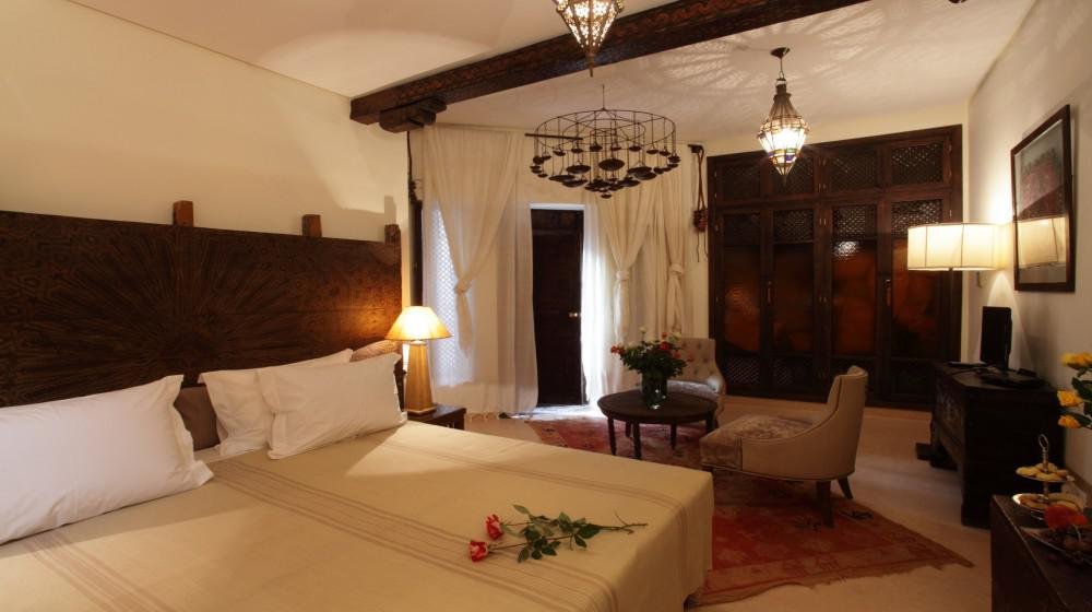 palais-khum_deluxe room.jpeg