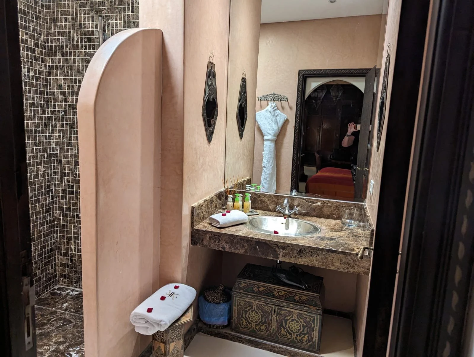 PK 4 grand vsr bath.jpeg (Copy)