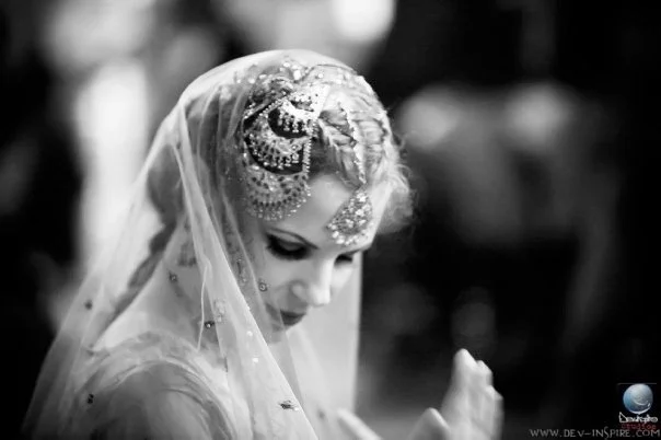 Samira Shuruk in Adams Morgan, DC tribal cafe 8.jpg