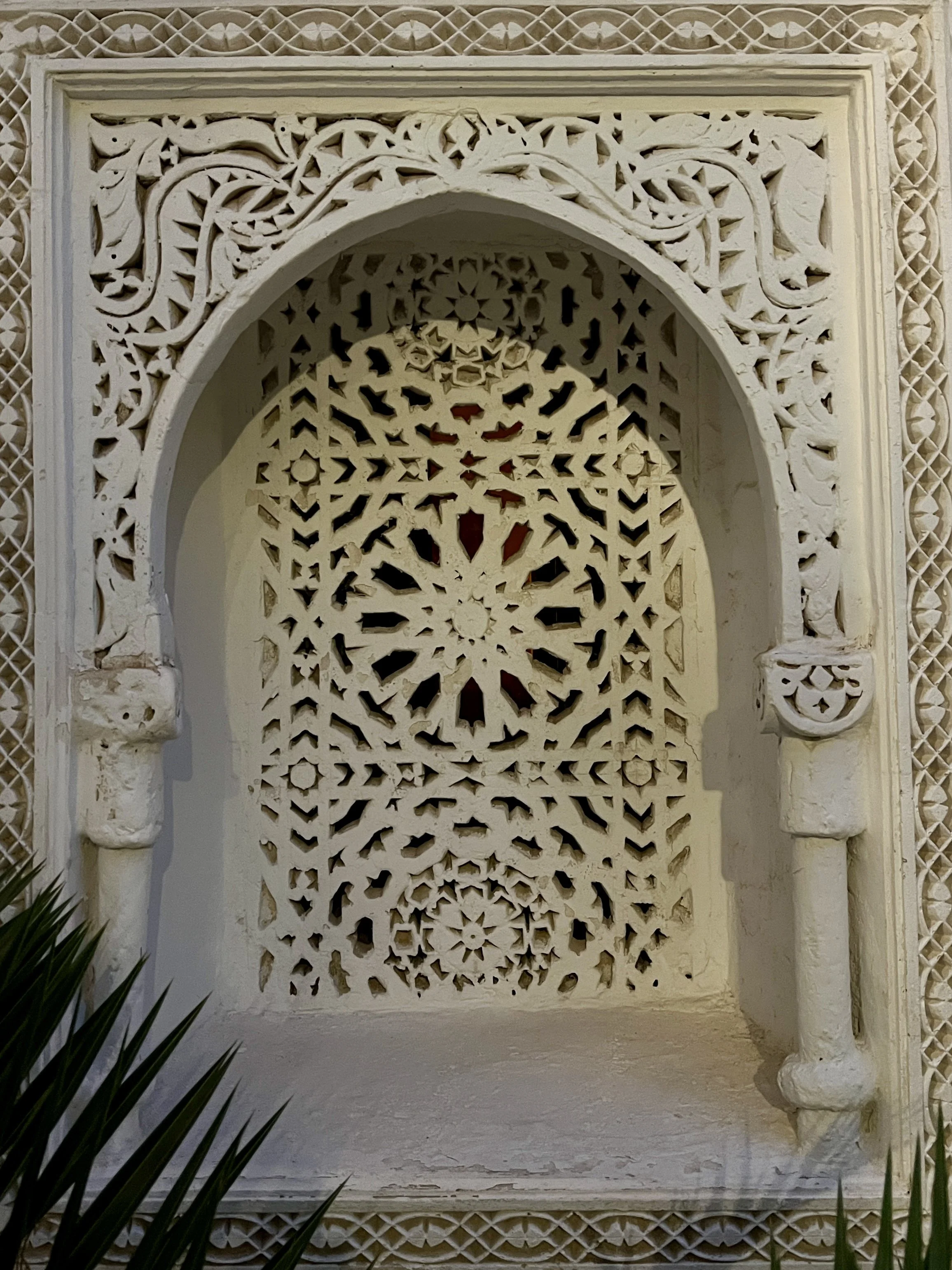 carved plaster work artisan retreat Marrakech.JPG