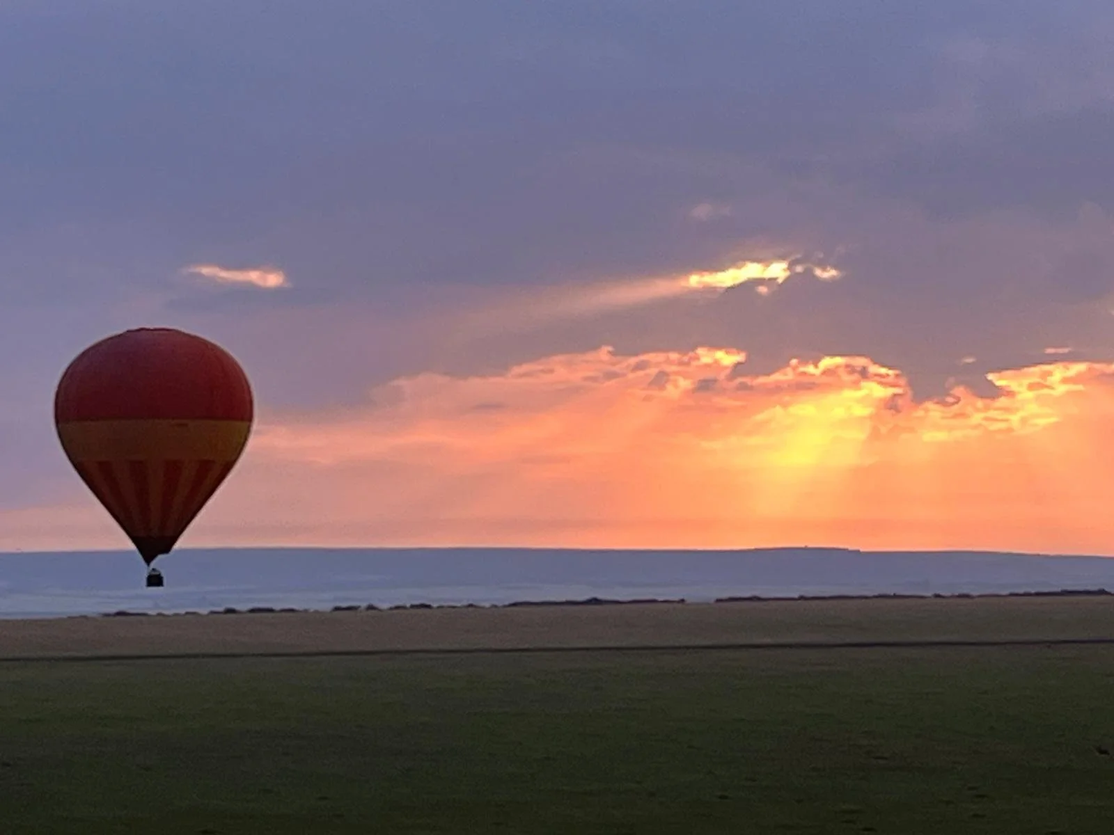 Hot air balloon at sunrise as part of Kenya Wellness Retreat.jpg