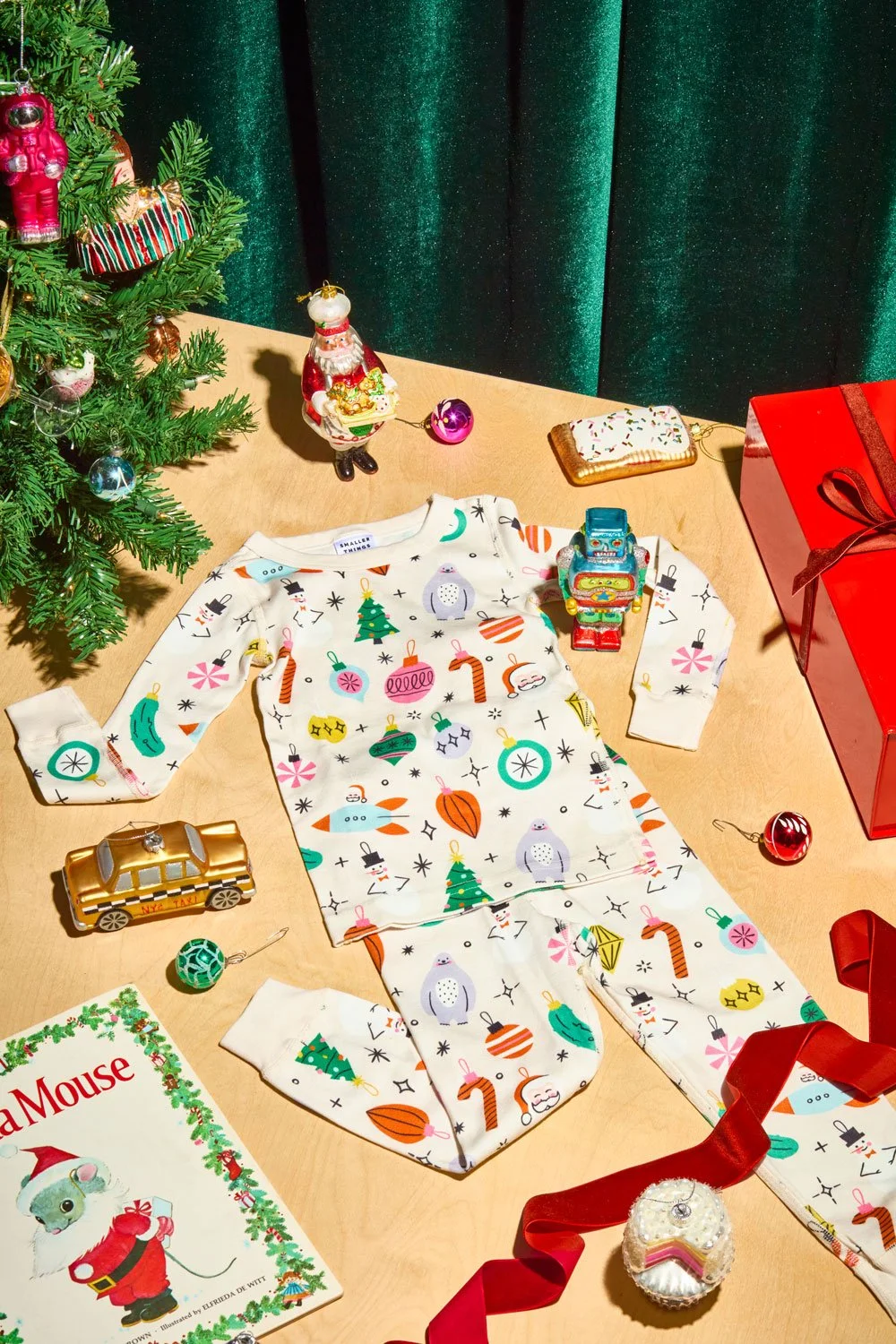 smaller-things-pajama-pattern-holiday-ornament-1.jpg