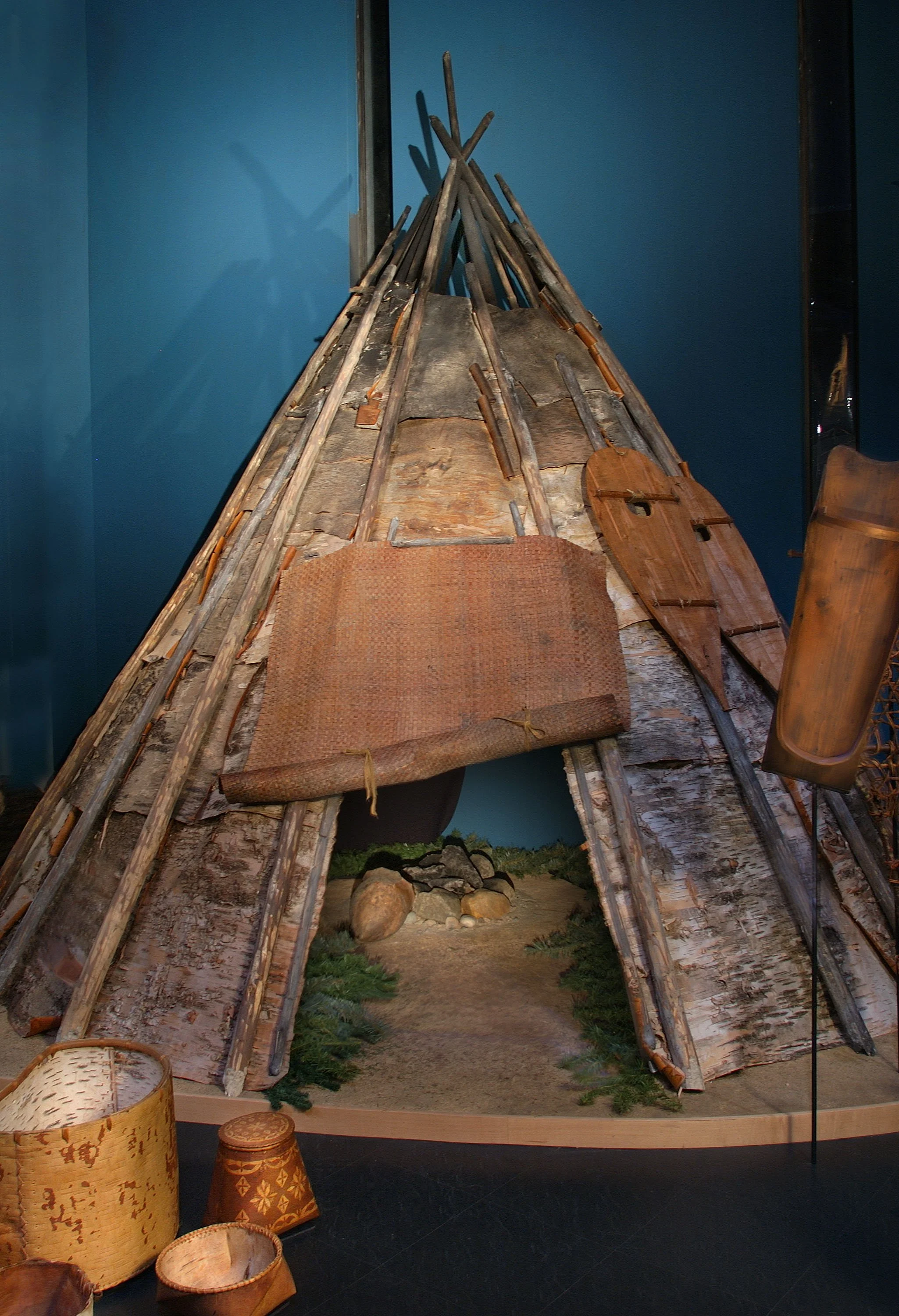 Canadian Museum of Nature - Tepee