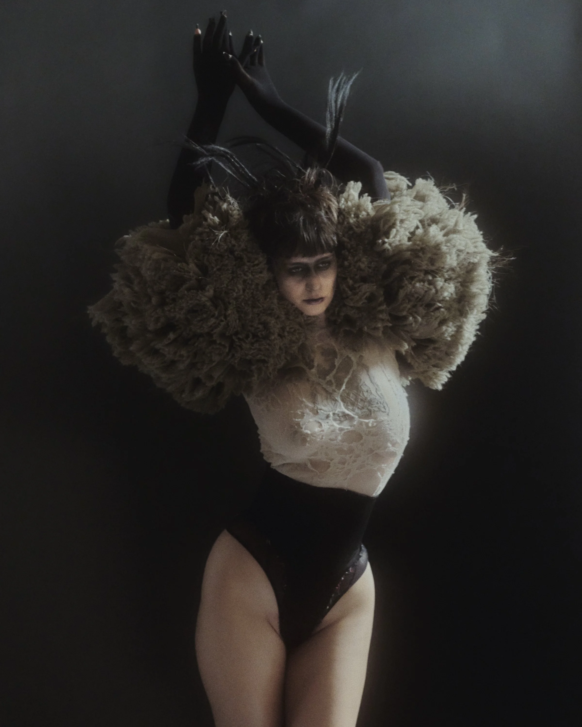 VirginiaKluiters_ AndrewCurwen_AW26_22937 copy.jpg