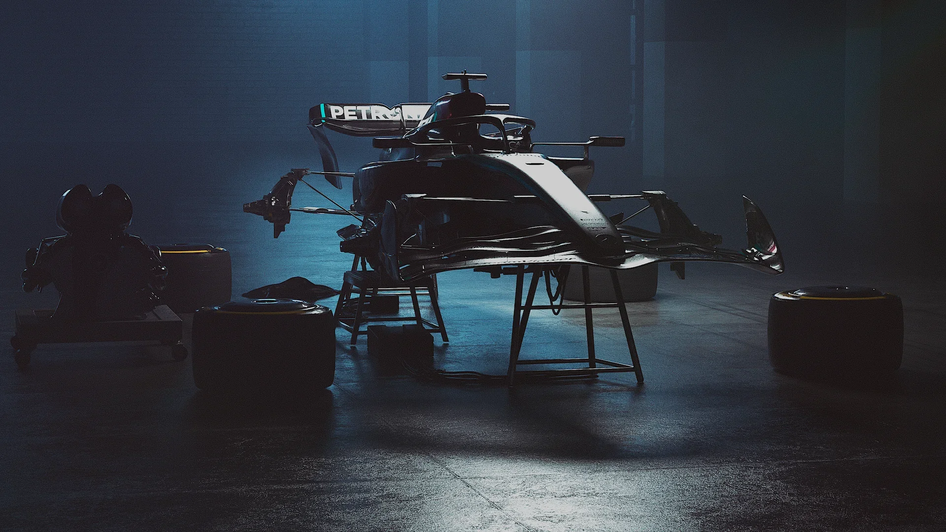 F1_Testframes_GARAGE_STILL_06.webp
