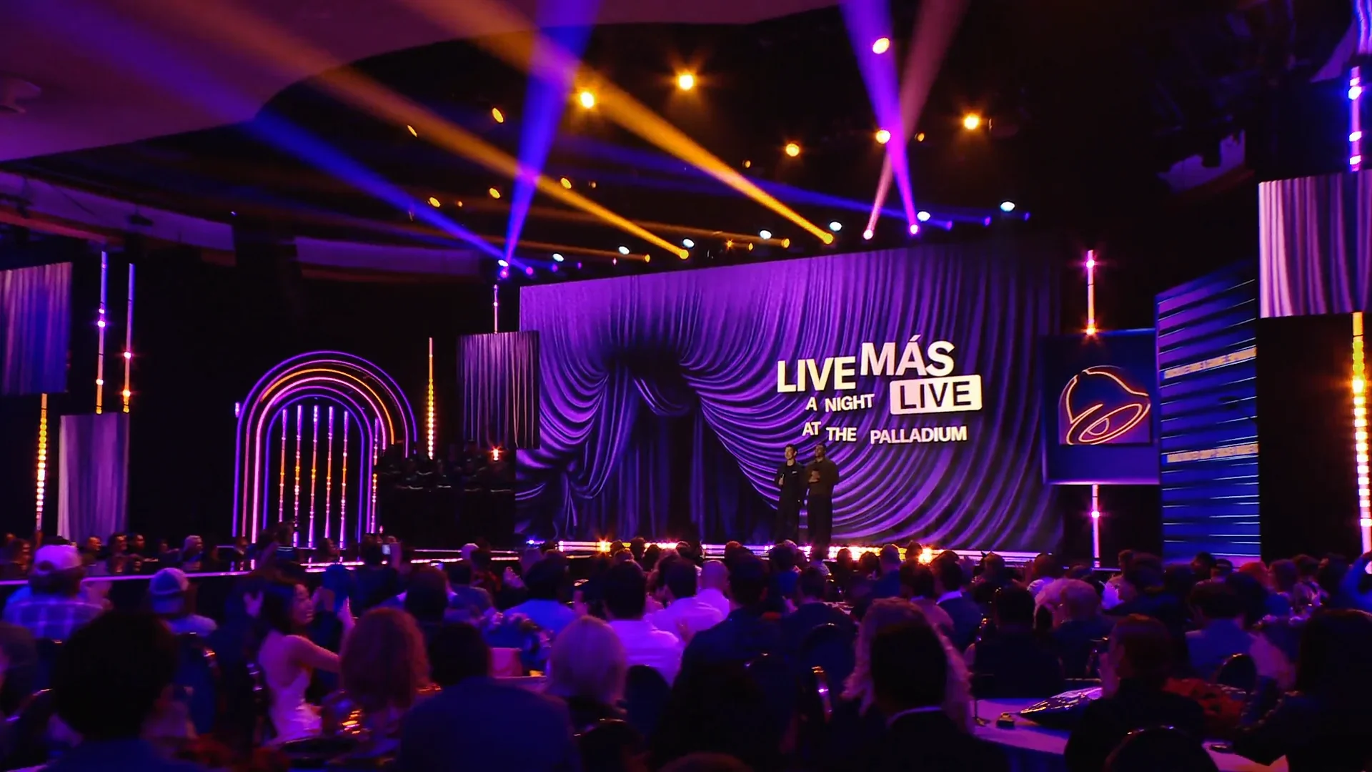 TACO BELL — LIVE MAS LIVE 2025