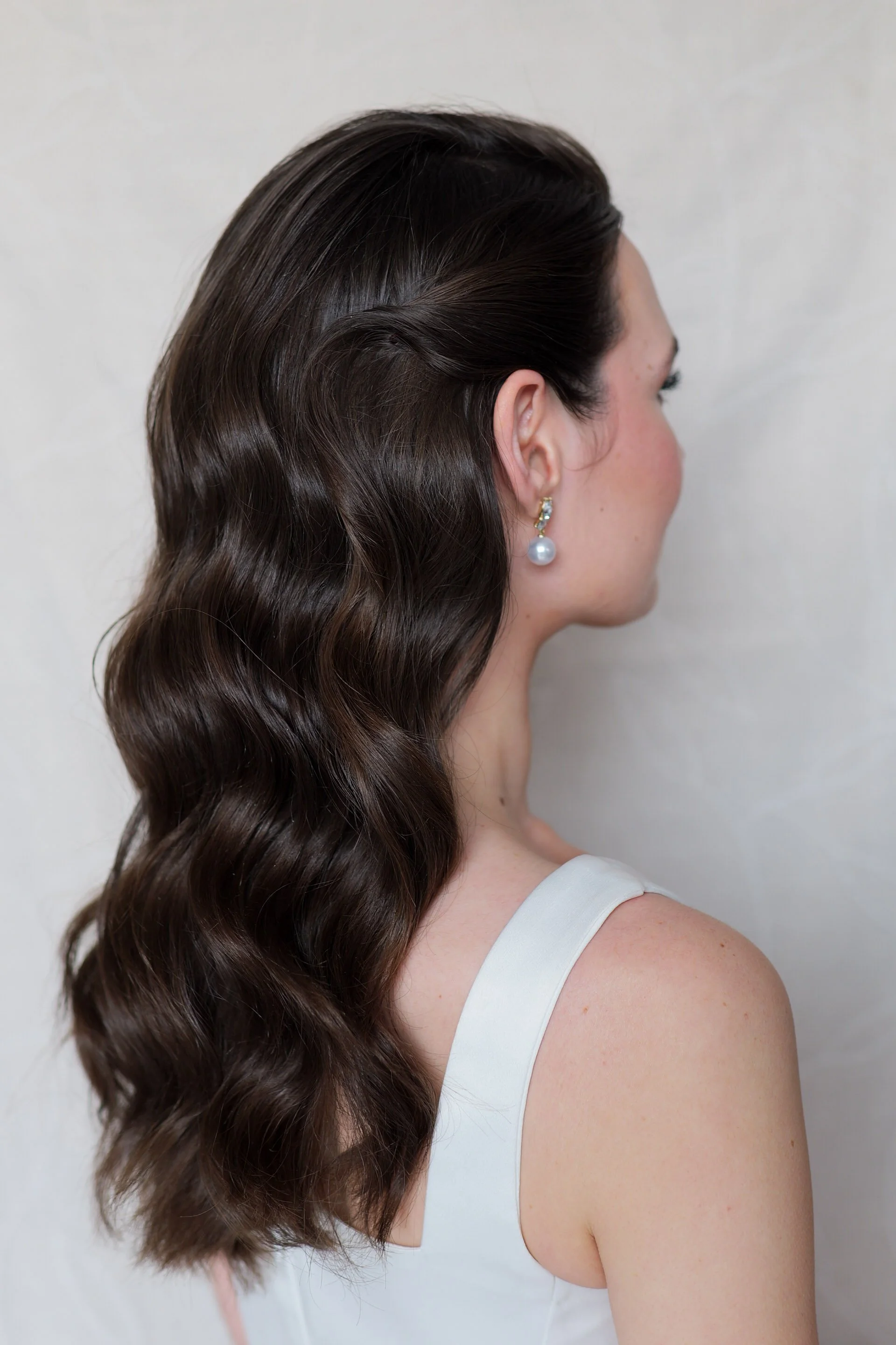 Soft-glam-waves-wedding-hair.jpg