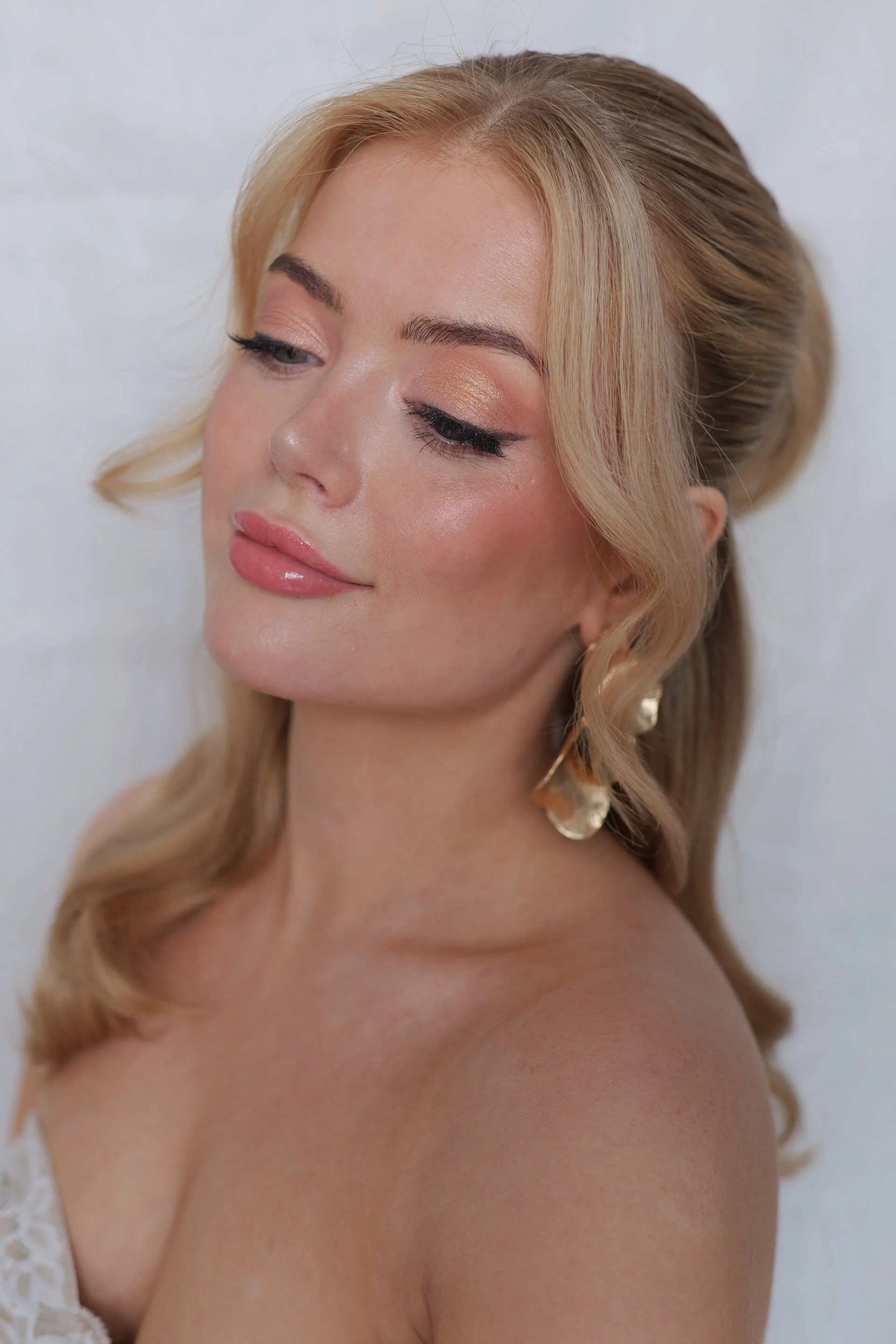 Soft-glam-bridal-makeup-London.jpg