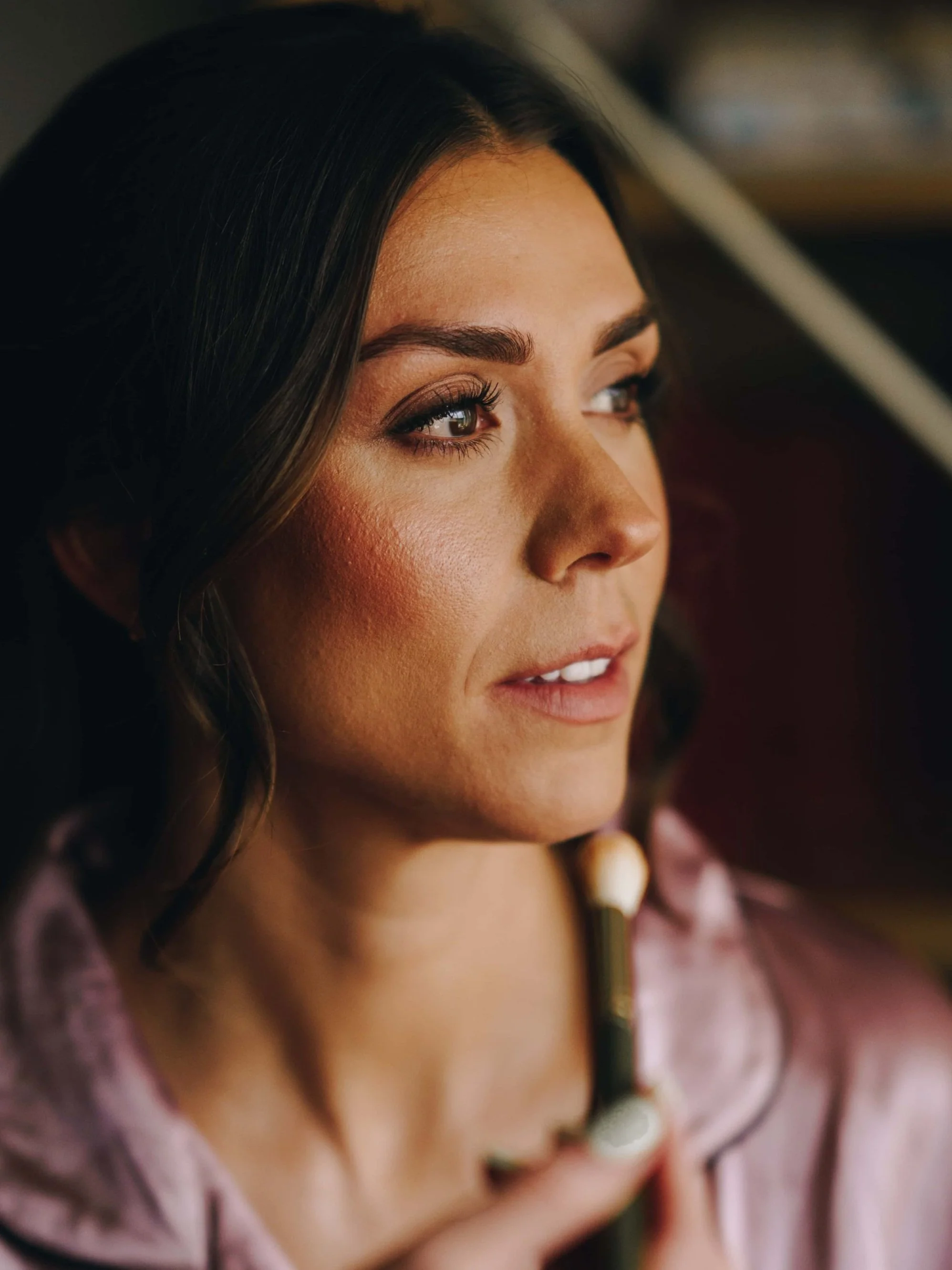 Natural bridal makeup look on a wedding day