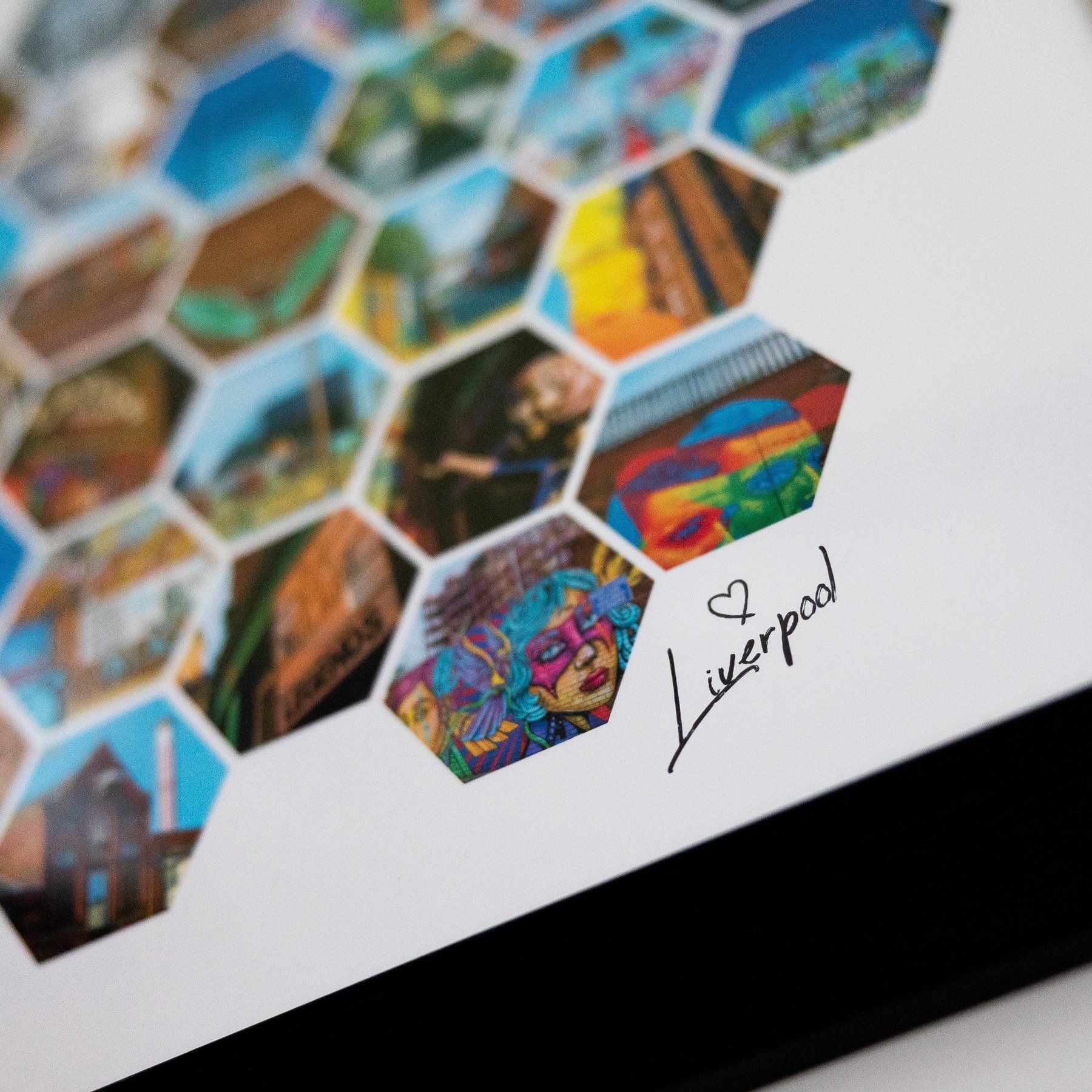 Manchester_Framed_Prints_And_Gifts-96.jpg