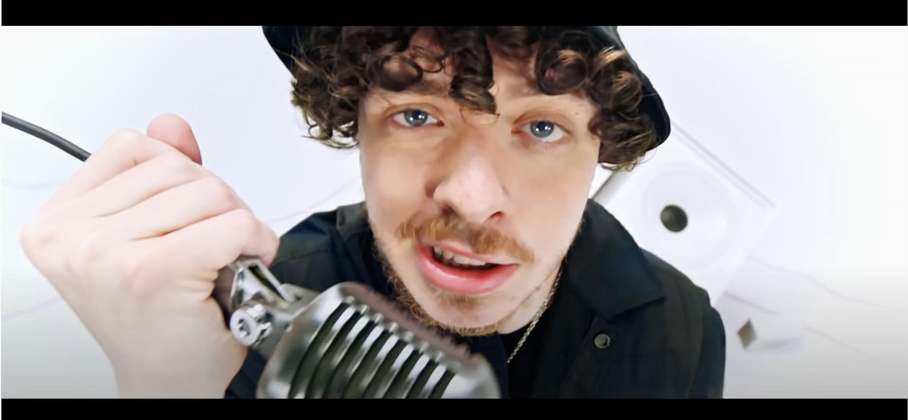 JACK HARLOW f/ LIL WAYNE, DABABY, & TORY LANEZ "WHAT'S POPPIN" (REMIX)