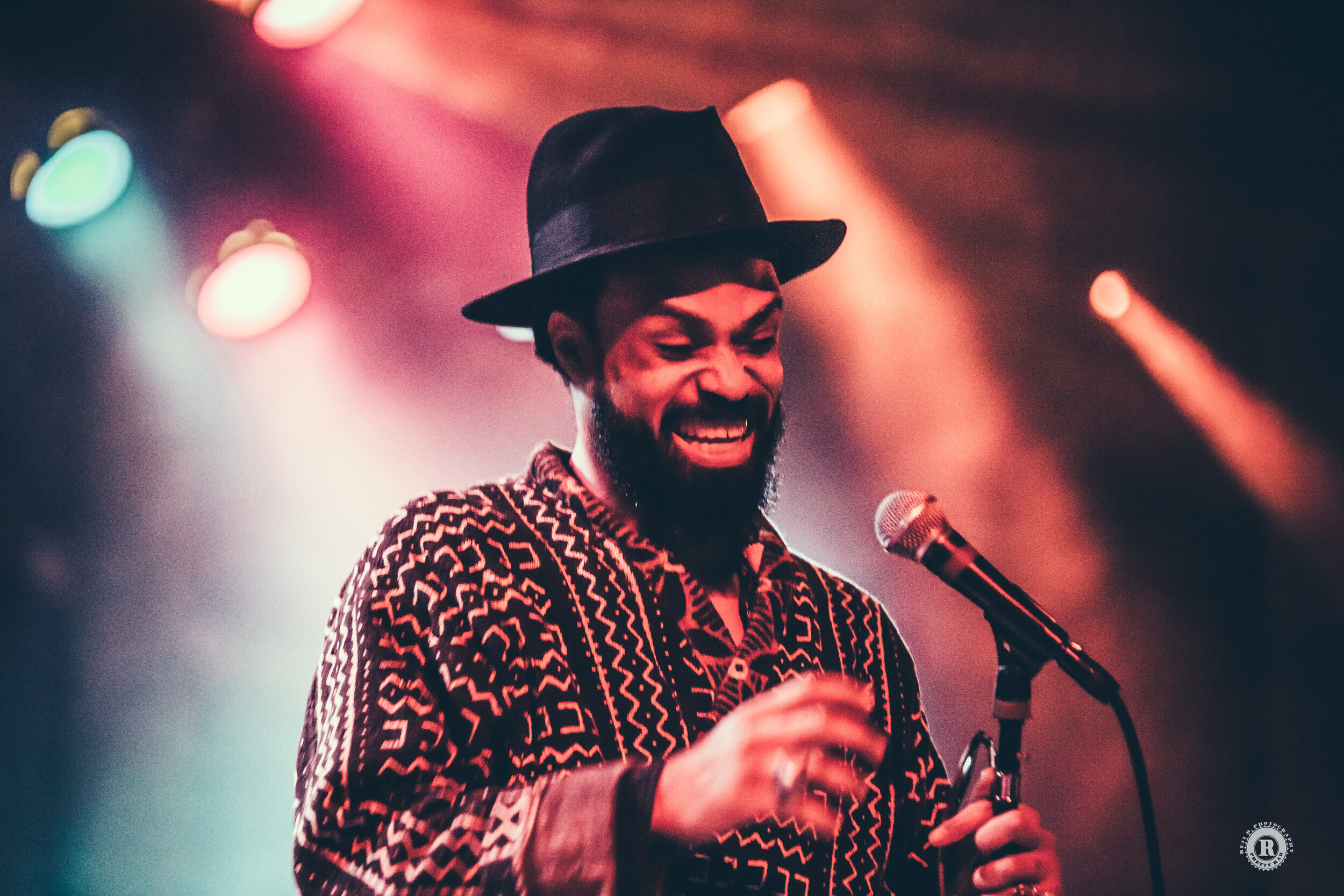 Bilal-WorldCafeLive-15.jpg