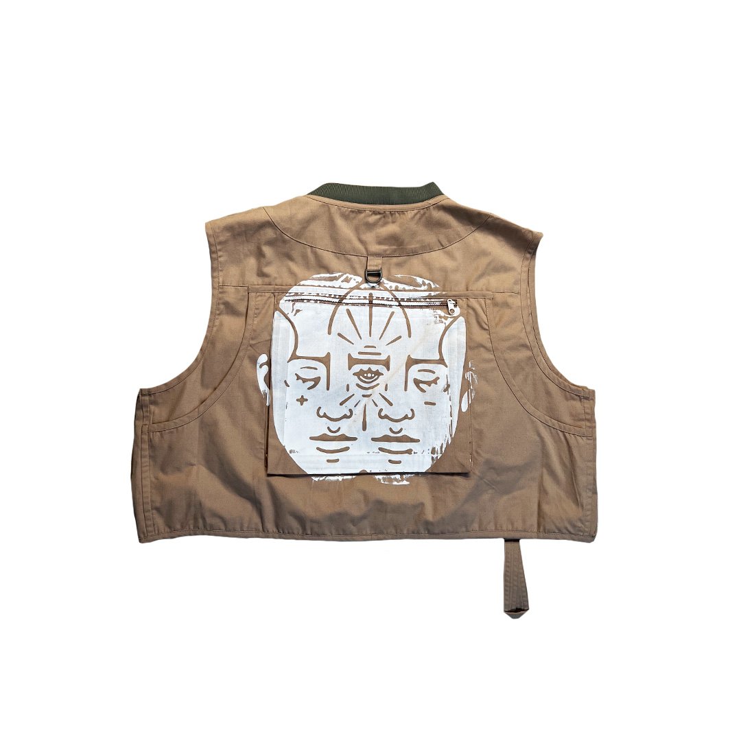 fish.vest.back.jpg