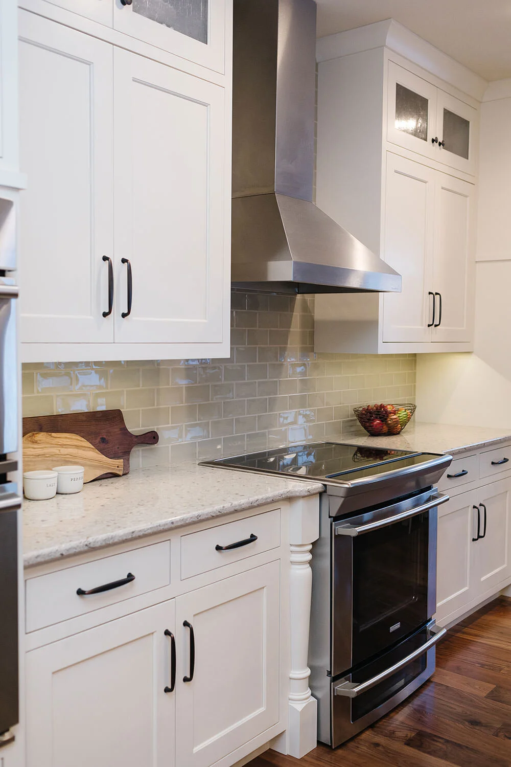 farmhouse-kitchen-interior-design-AlignCreative-Orange-City-Iowa.jpg