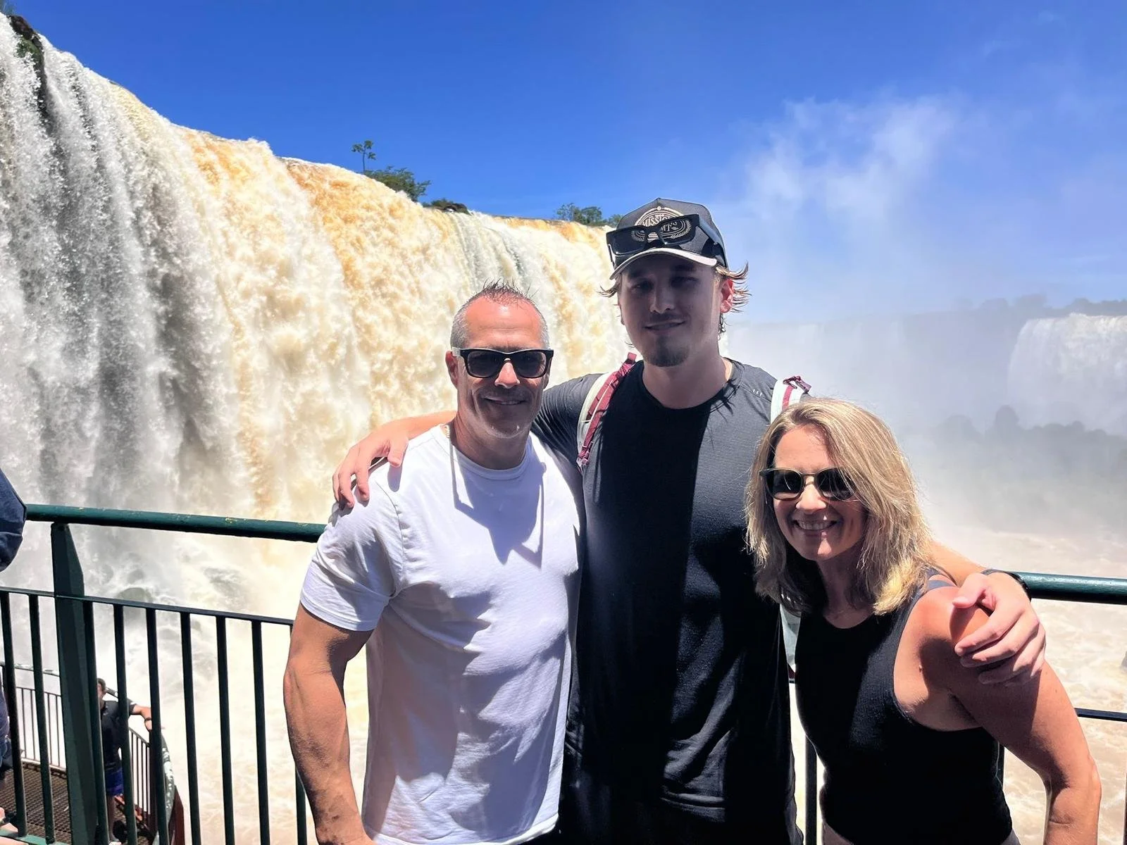 WhatsApp Image 2025-11-20 at 09.01.46 (3).jpeg