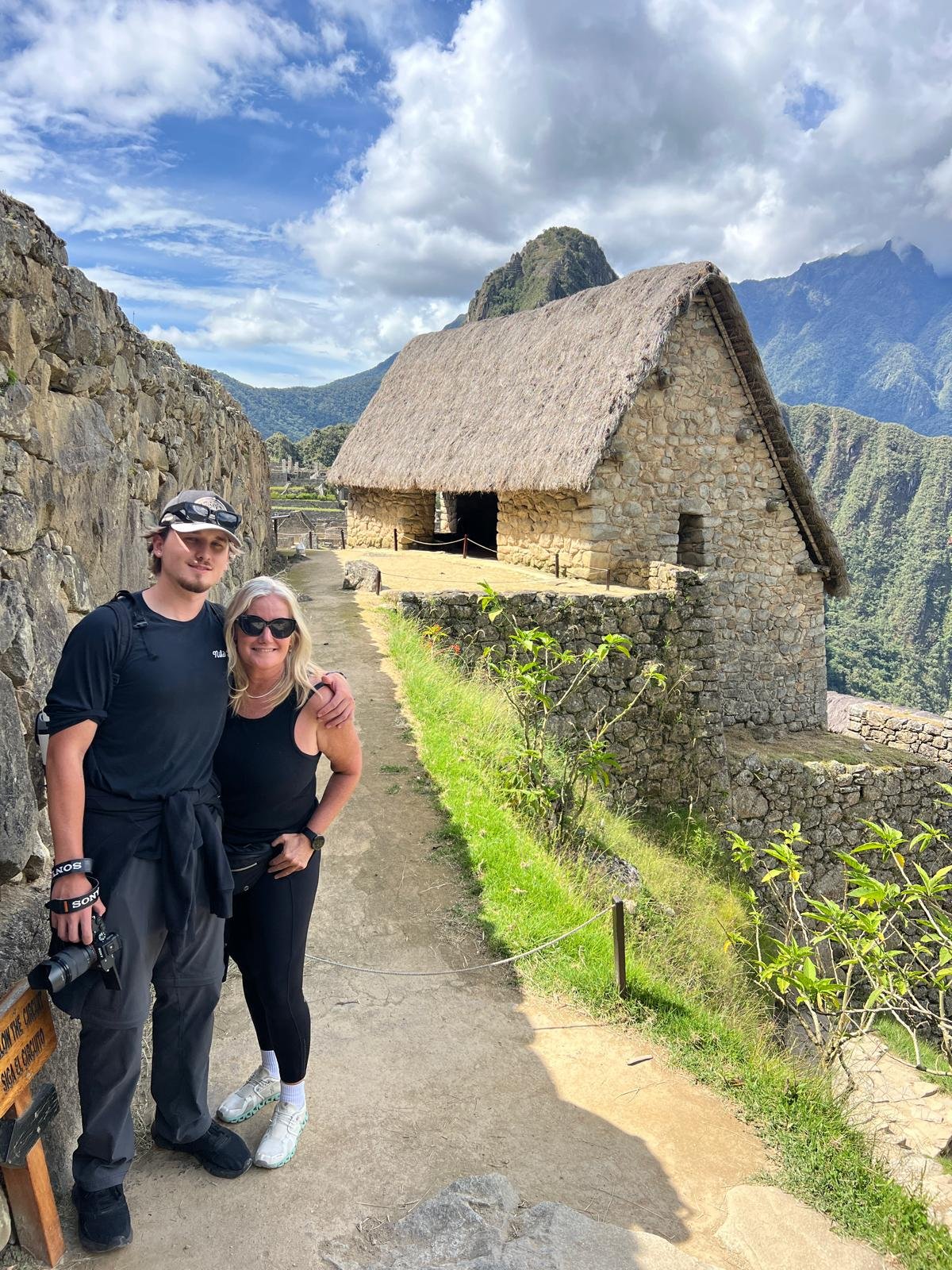 WhatsApp Image 2025-11-25 at 22.50.16 (6).jpeg