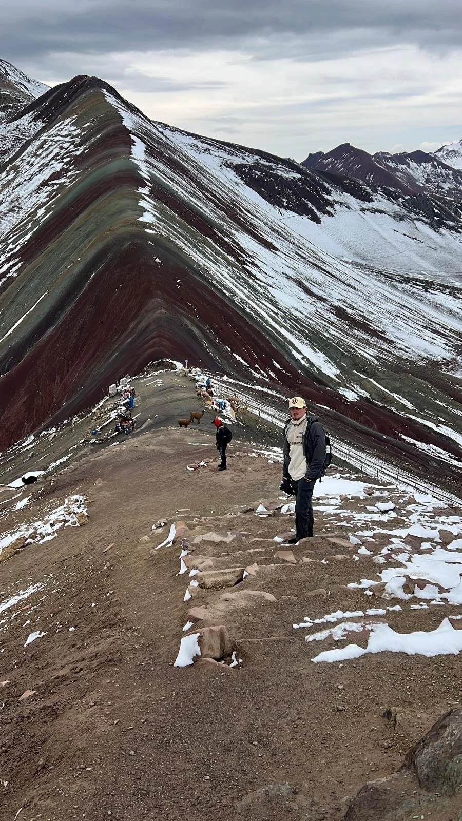 WhatsApp Image 2025-11-25 at 22.52.34 (12).jpeg