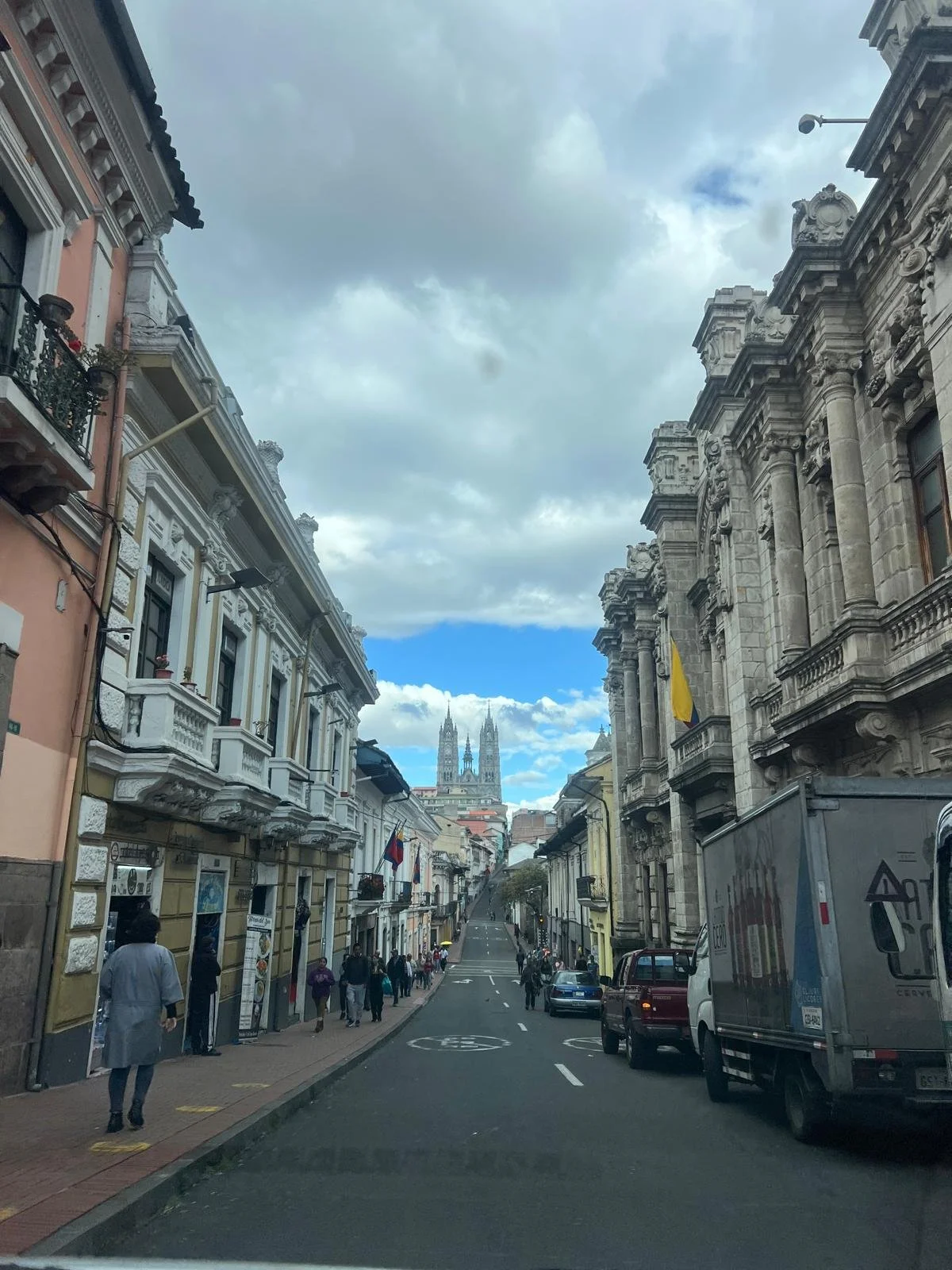 WhatsApp Image 2025-11-27 at 22.31.16 (7).jpeg