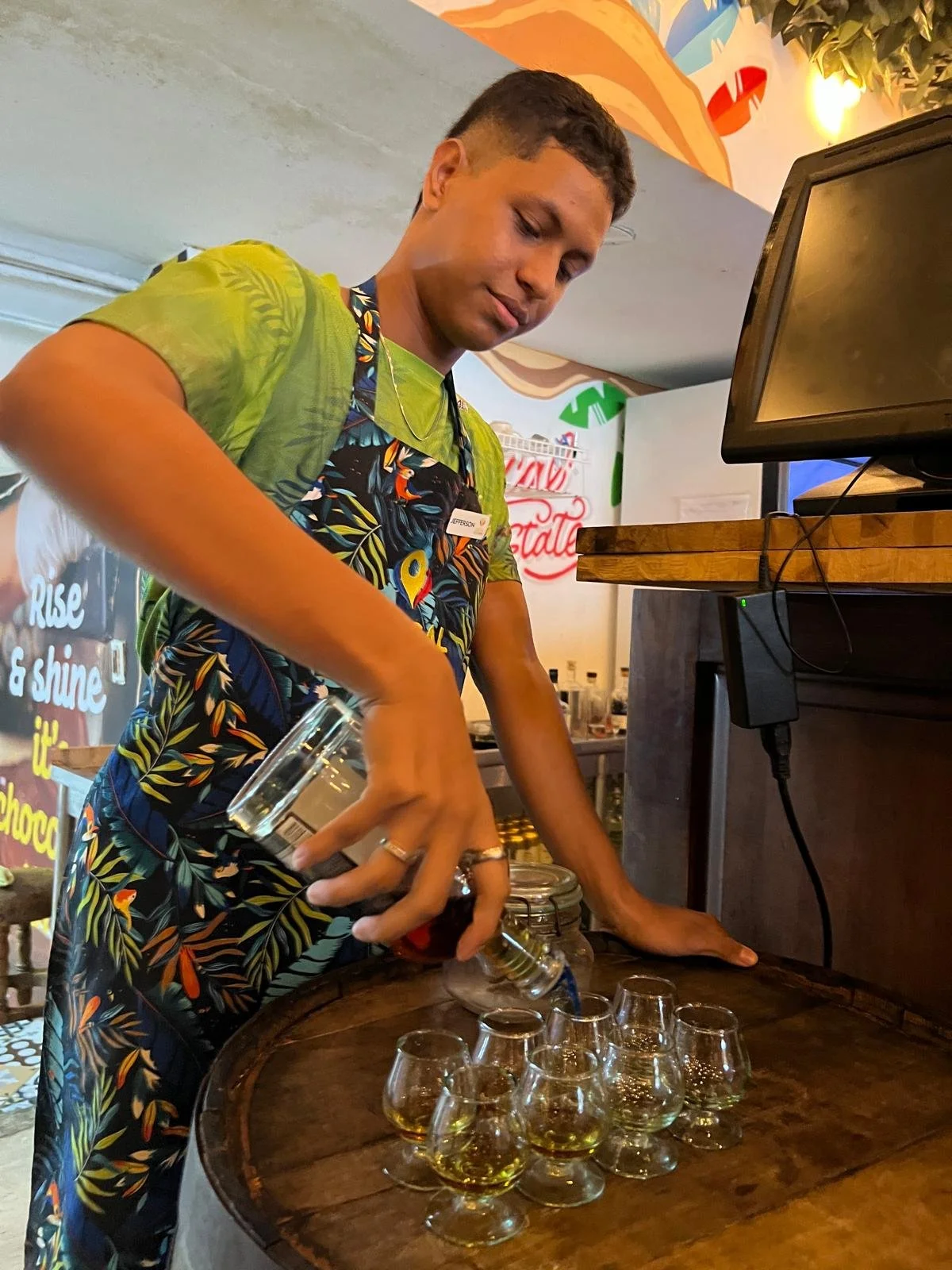 WhatsApp Image 2025-12-01 at 13.51.19 (17).jpeg