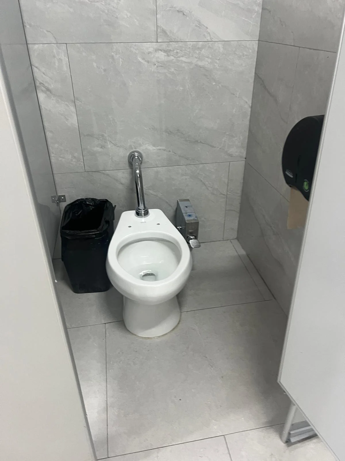 WhatsApp Image 2025-12-19 at 22.33.19 (3).jpeg