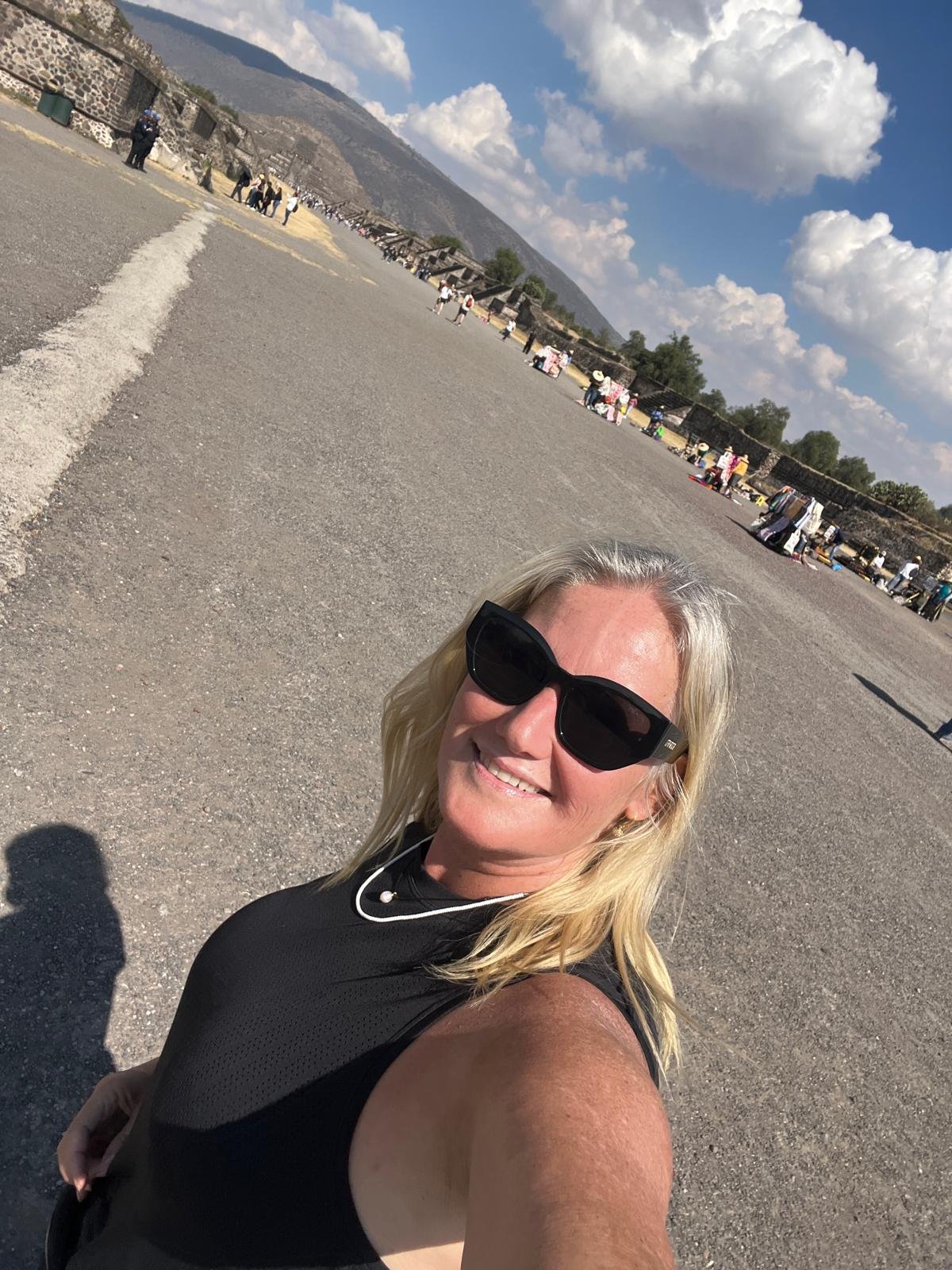 WhatsApp Image 2025-12-19 at 22.38.19 (1).jpeg