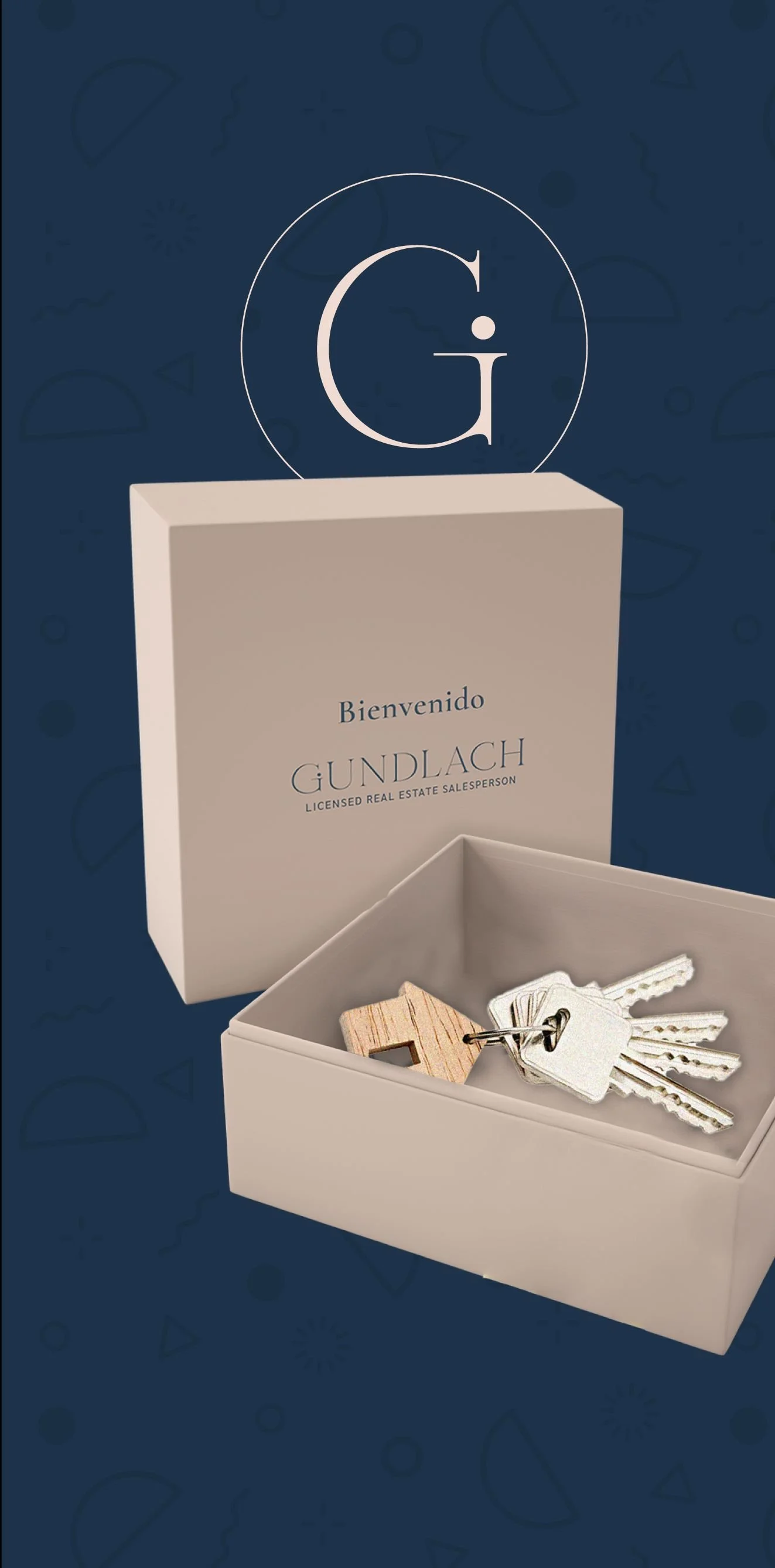 Brand visuals and digital assets created for Mónica Gundlach, a real estate personal brand designed to communicate trust, professionalism and approachability