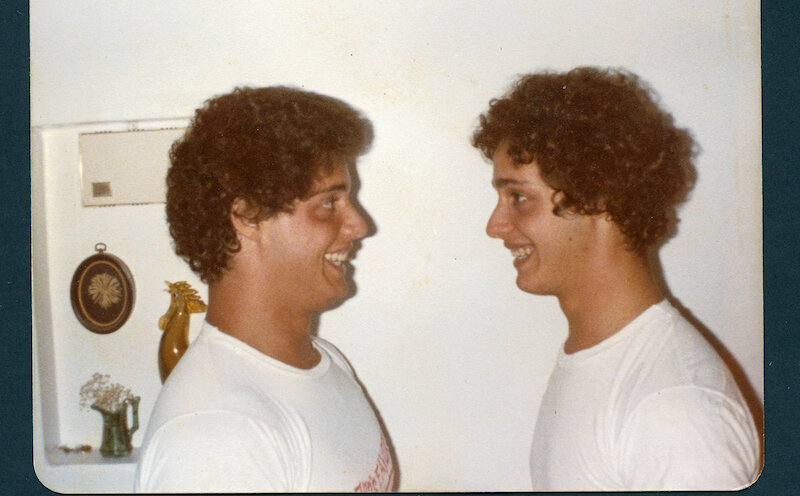 81: Tim Wardle on “Three Identical Strangers” episode artwork