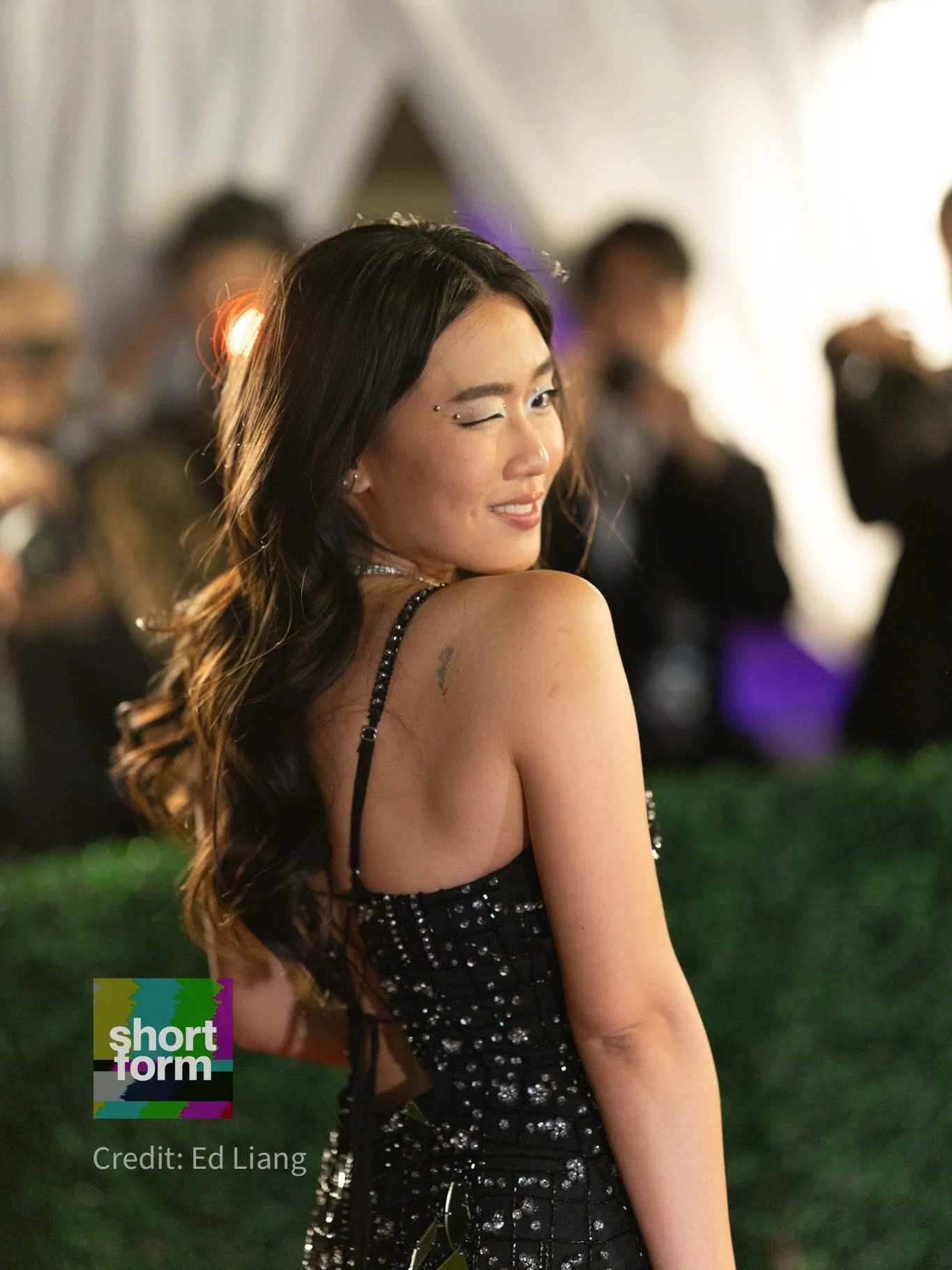 @shortformseries 🖤✨💫

hmua @hongminchul 
wearing @livenunchi