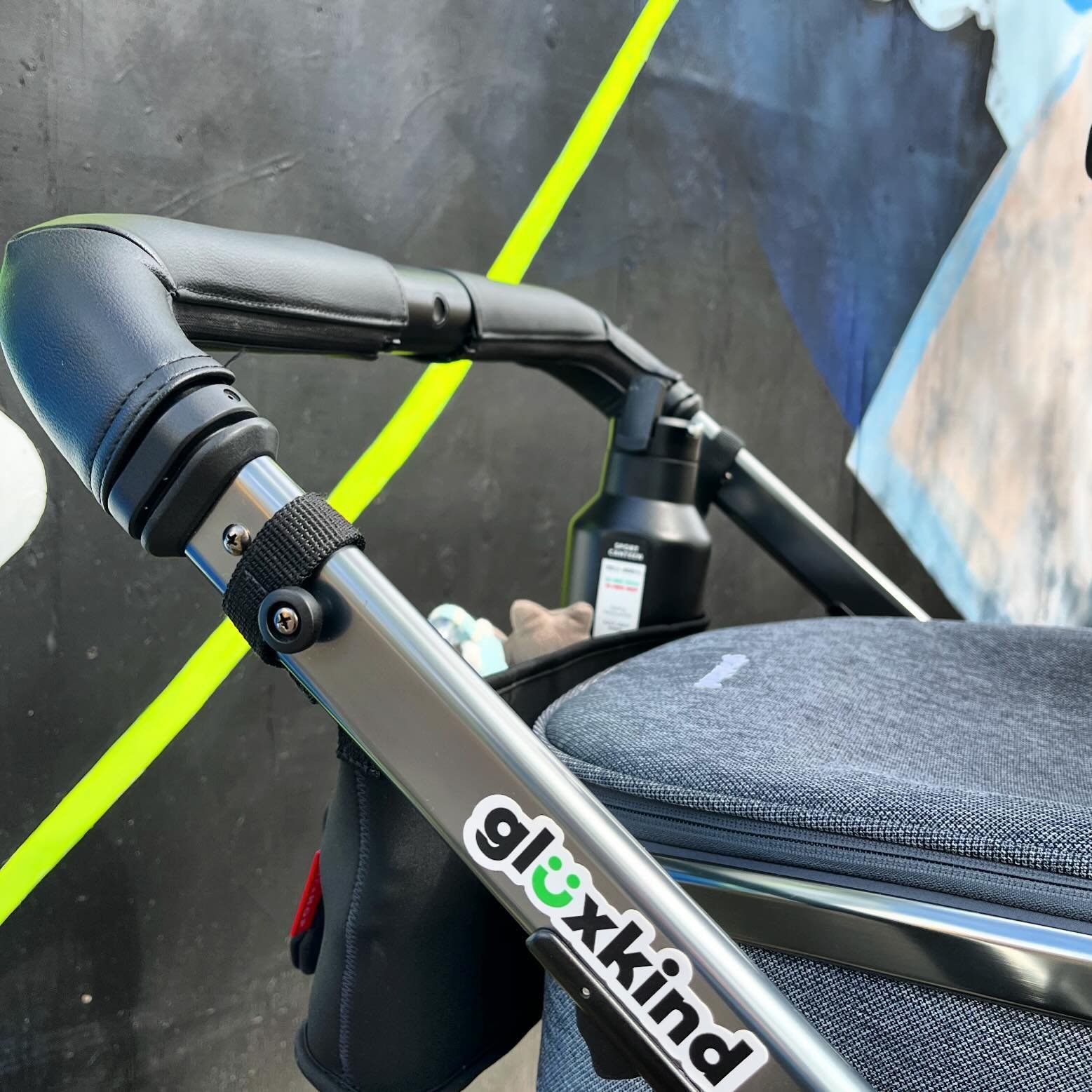 Gl&uuml;xkind strollers look like regular strollers but they really are an innovative companion for today&rsquo;s parents. We care about parents&rsquo; comfort, health and convenience just as much as about the little ones&rsquo; safety and comfort. T