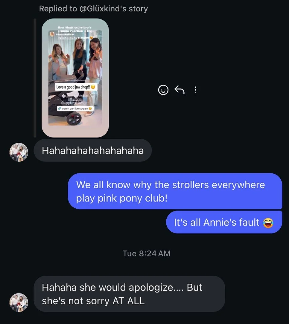 We had the perfect end to our live shopping event with @theitmoms when - at the push of the stroller button - pink pony club started playing mid tune, initiating the closing dance party! 😄 

If you have a Gl&uuml;xkind stroller - it&rsquo;s Annie&rs