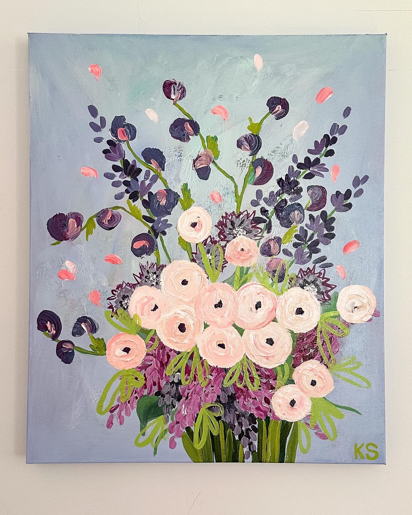 All the periwinkle, lavender, ultramarine 💜 Lilac, sweet pea, delphinium, bachelors button, and ranunculus sit together against a layered and textured background. 

A jolt of happiness. A burst of blooms. A playful pop of color. 

Part of the SUPERB