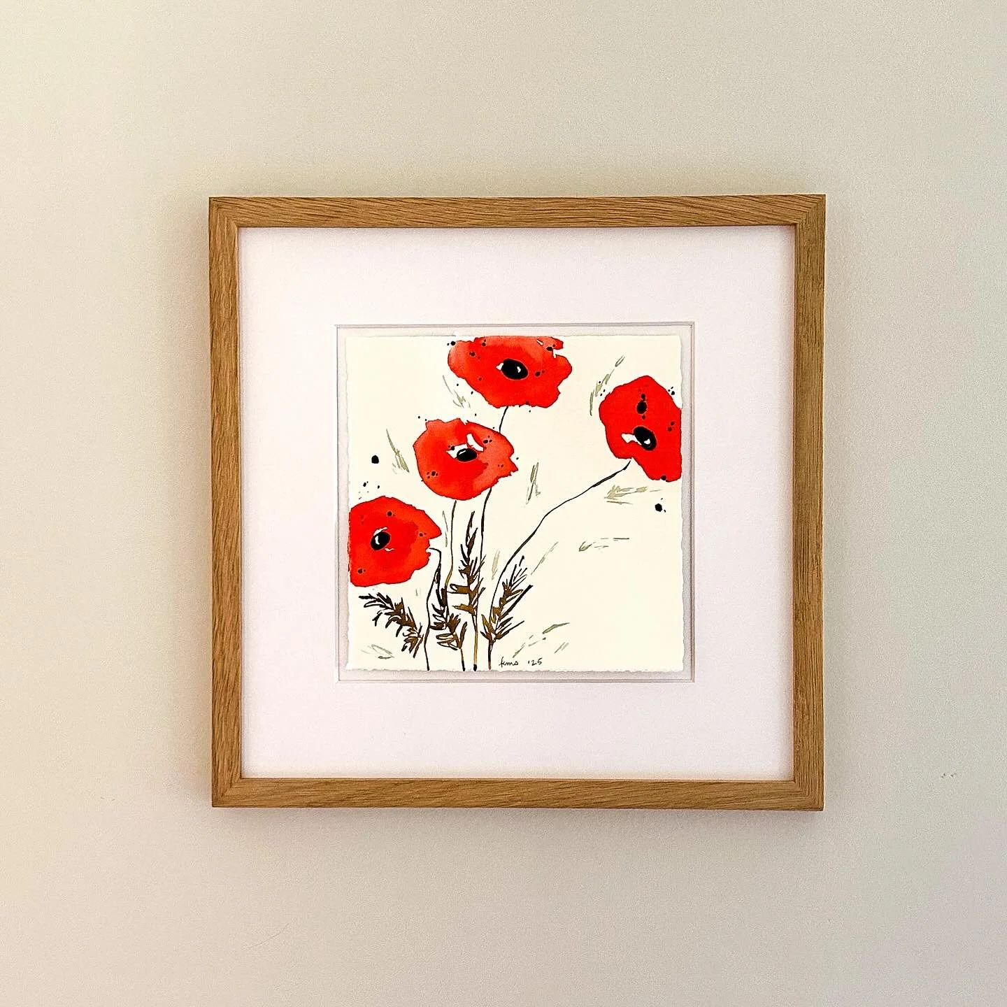 🔴SOLD // Bright red joyful poppies! 

7x7&rdquo; on @archespapers with deckled edges
Unframed with mat/frame options 

Available now on my site!

#redpoppy #poppyred #acrylicink