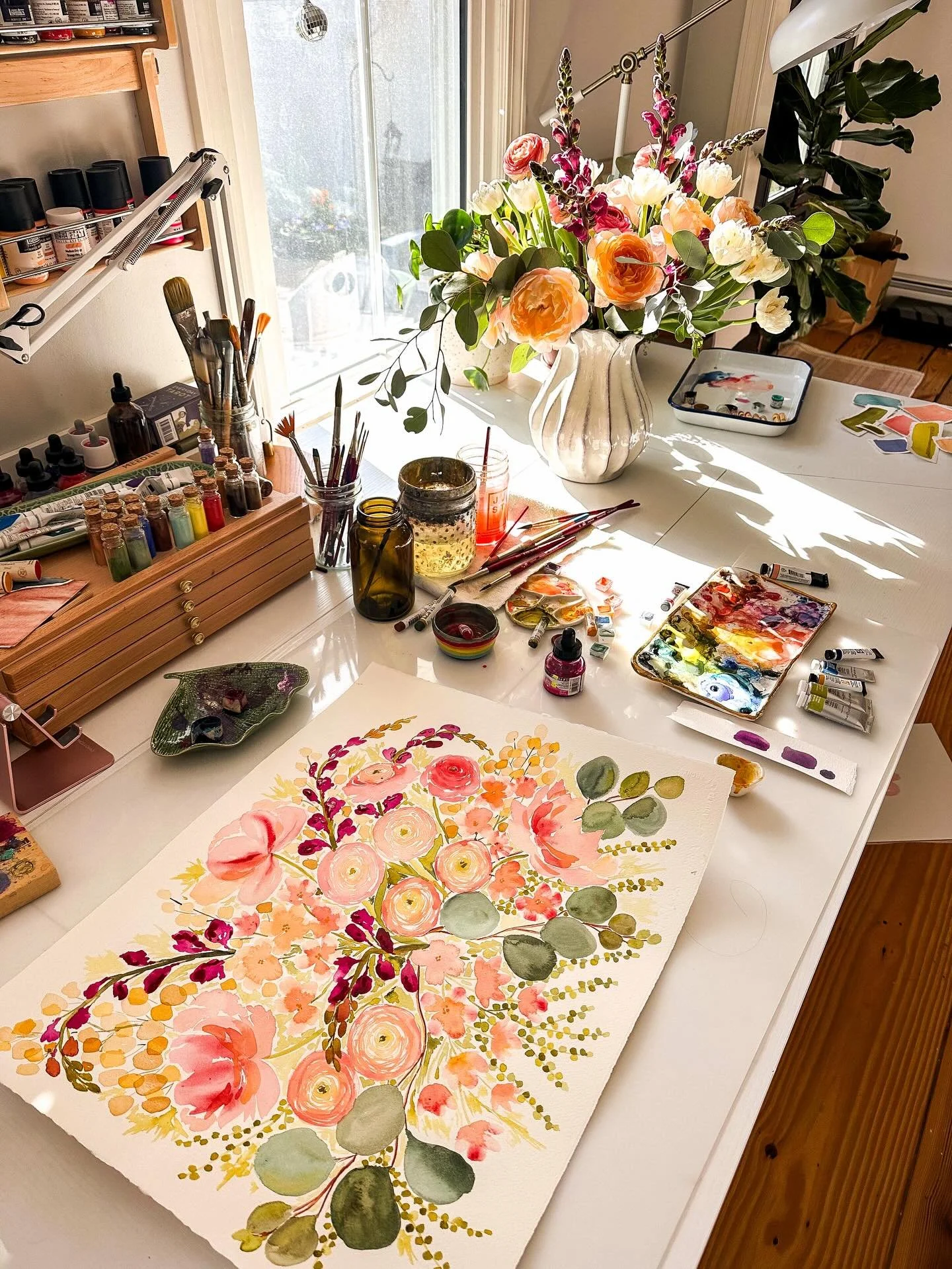 As promised, here you can see that terrifying final step of my process when you swipe between the first two photos. 

And then keep swiping to see all those juicy details up close ✨

Watercolor florals | Art process