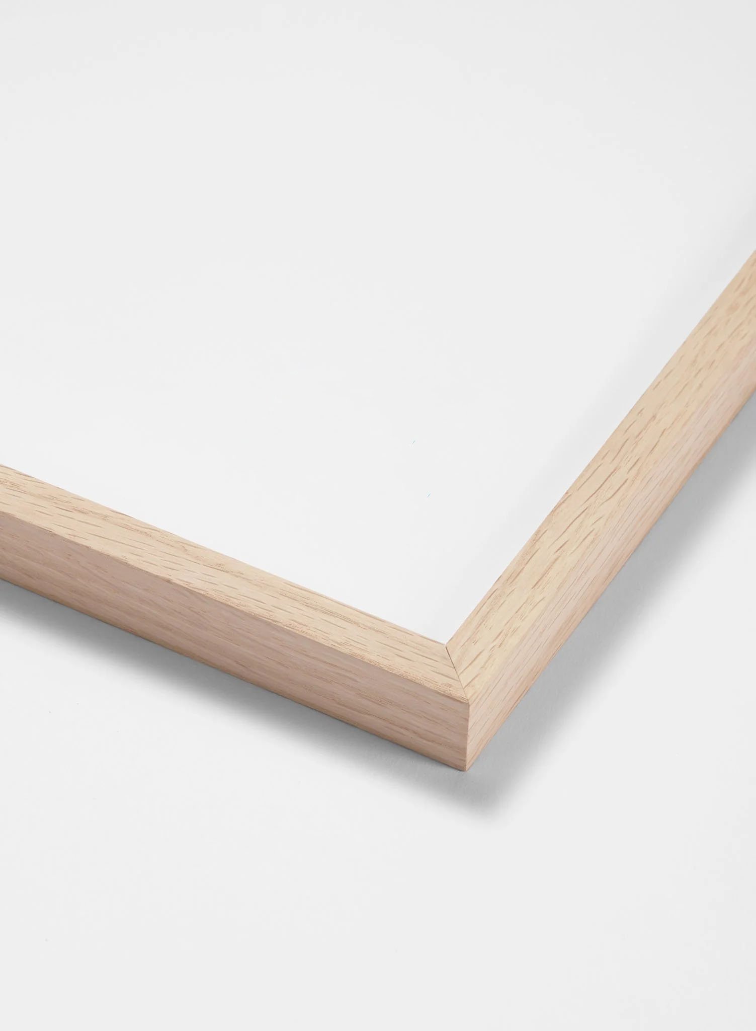 Frame-oak_solid_corner.jpg